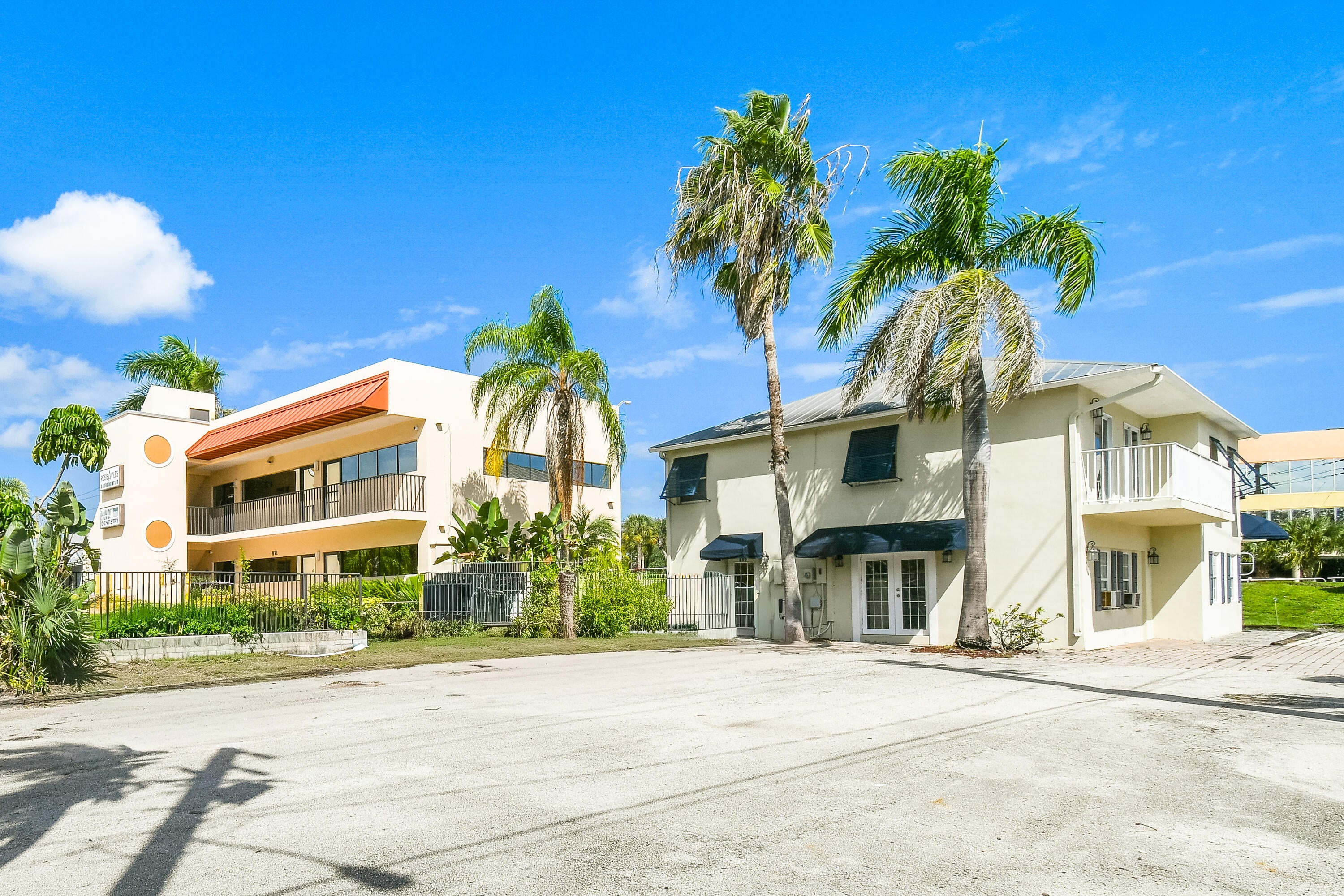 850 SW MARTIN DOWNS Boulevard