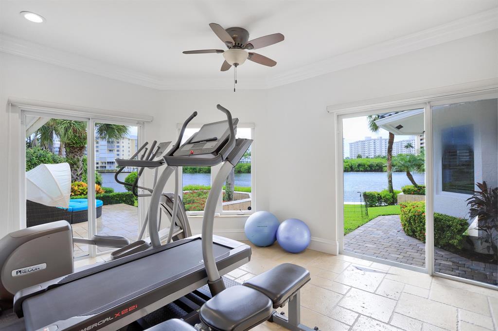 TROPIC ISLE 4TH SEC - Residential