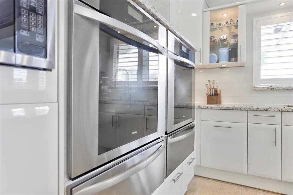 TROPIC ISLE 4TH SEC - Residential