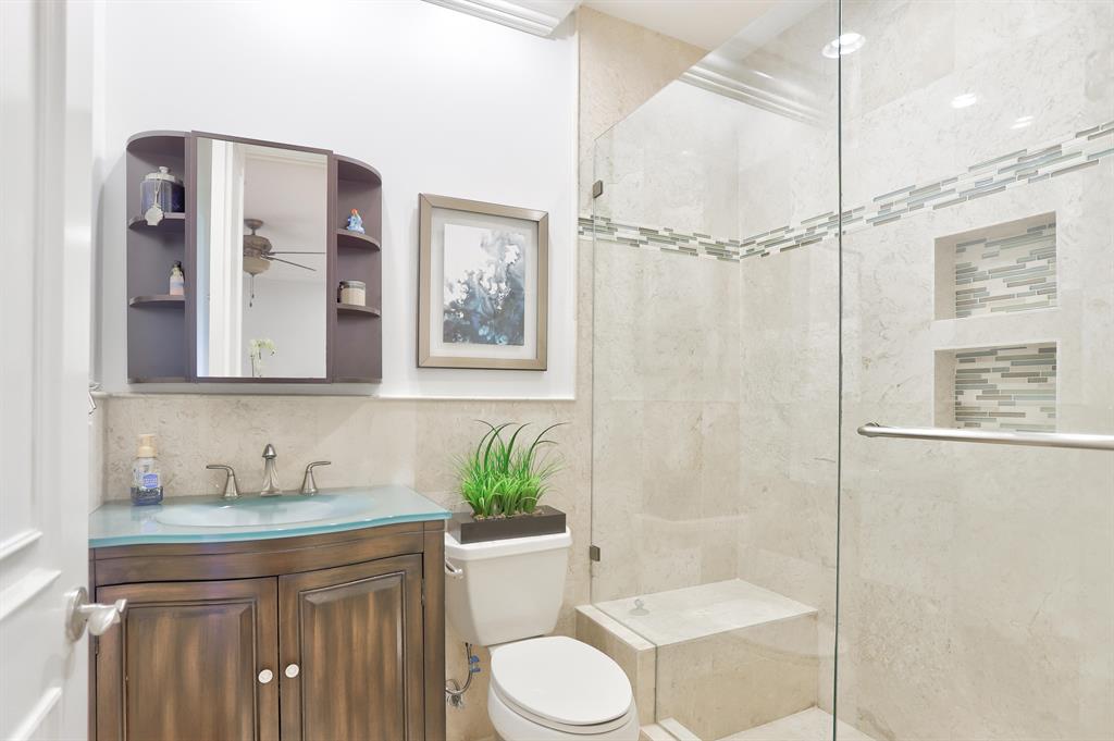 TROPIC ISLE 4TH SEC - Residential