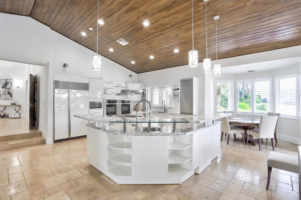 TROPIC ISLE 4TH SEC - Residential