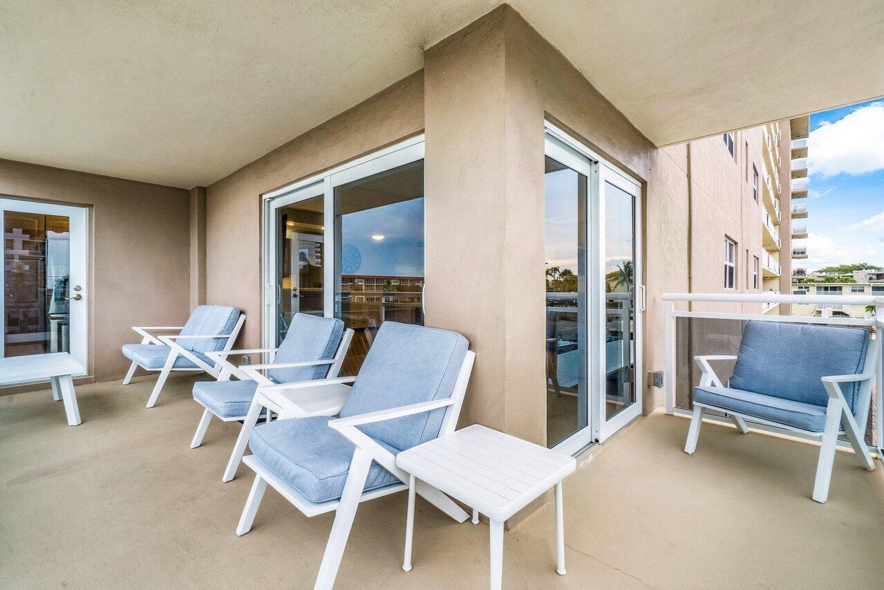 HILLSBORO ISLAND HOUSE CONDO - Residential