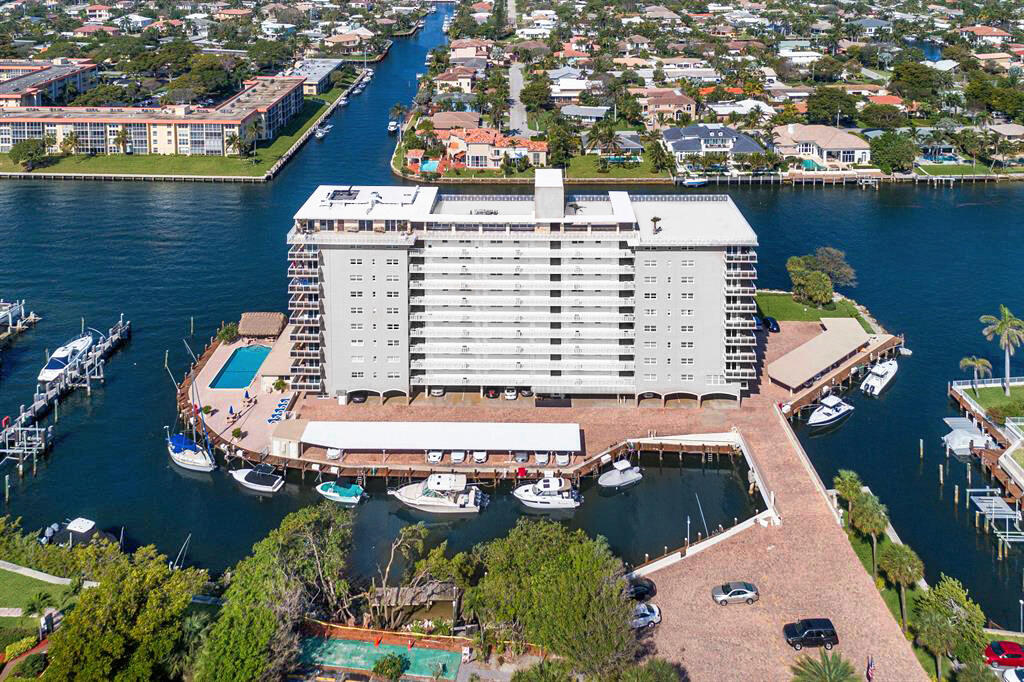 HILLSBORO ISLAND HOUSE CONDO - Residential