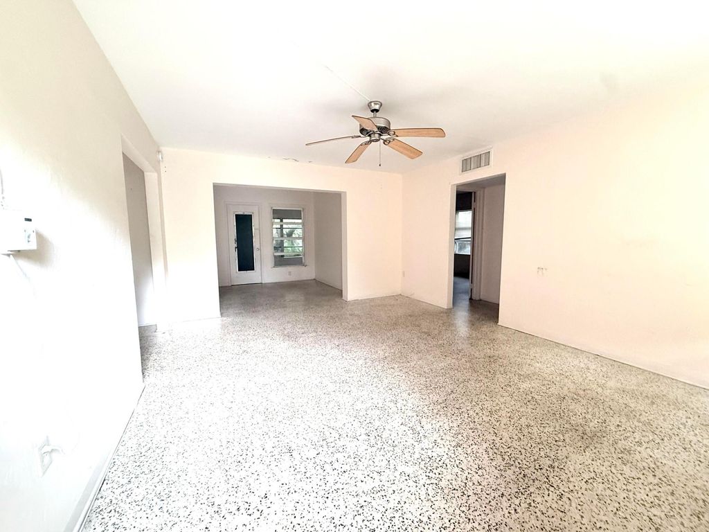 Photo of 1106 NE 18th Avenue, Fort Lauderdale, FL 33304 (MLS # B26024244)