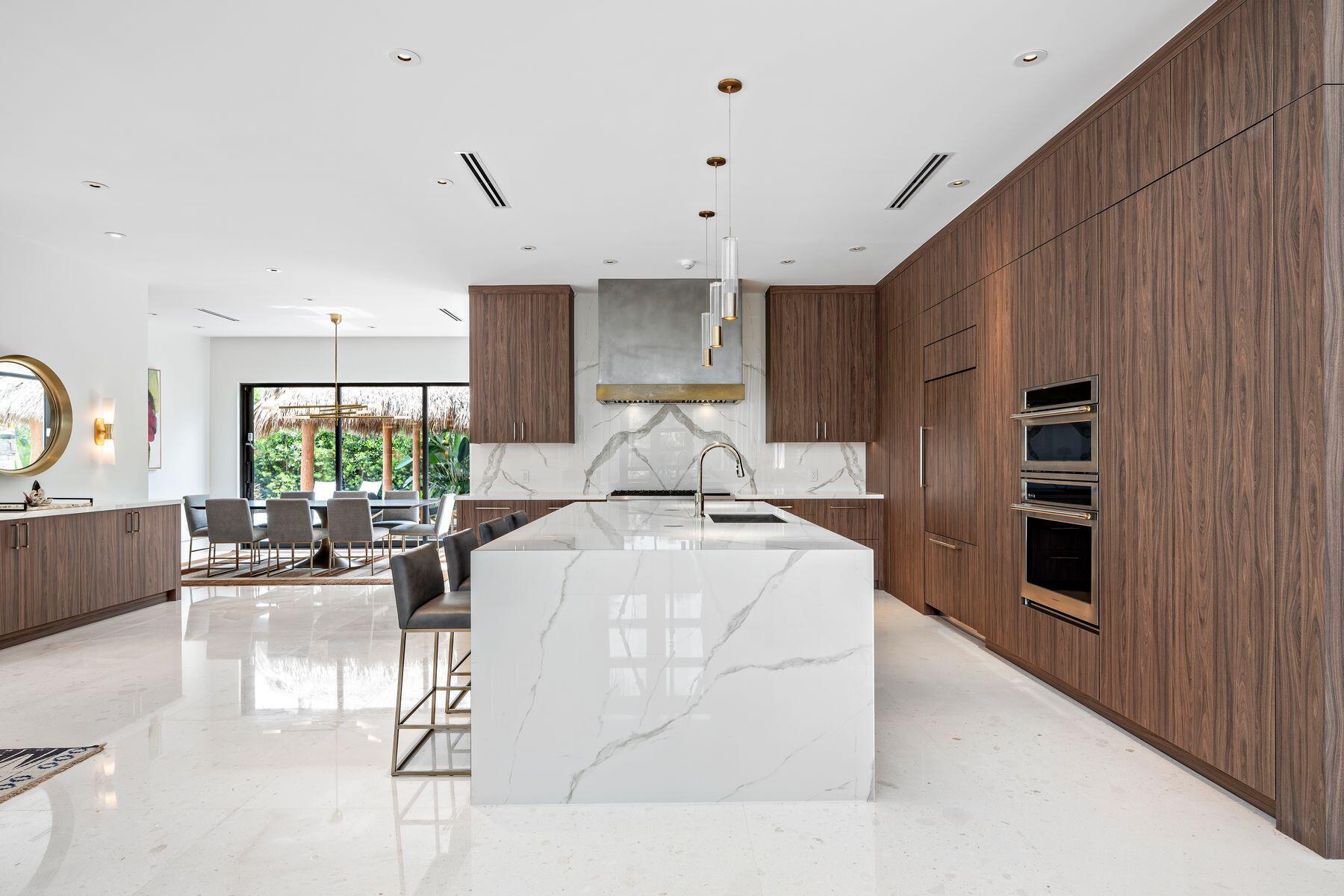 ELLAMAR - Residential Lease