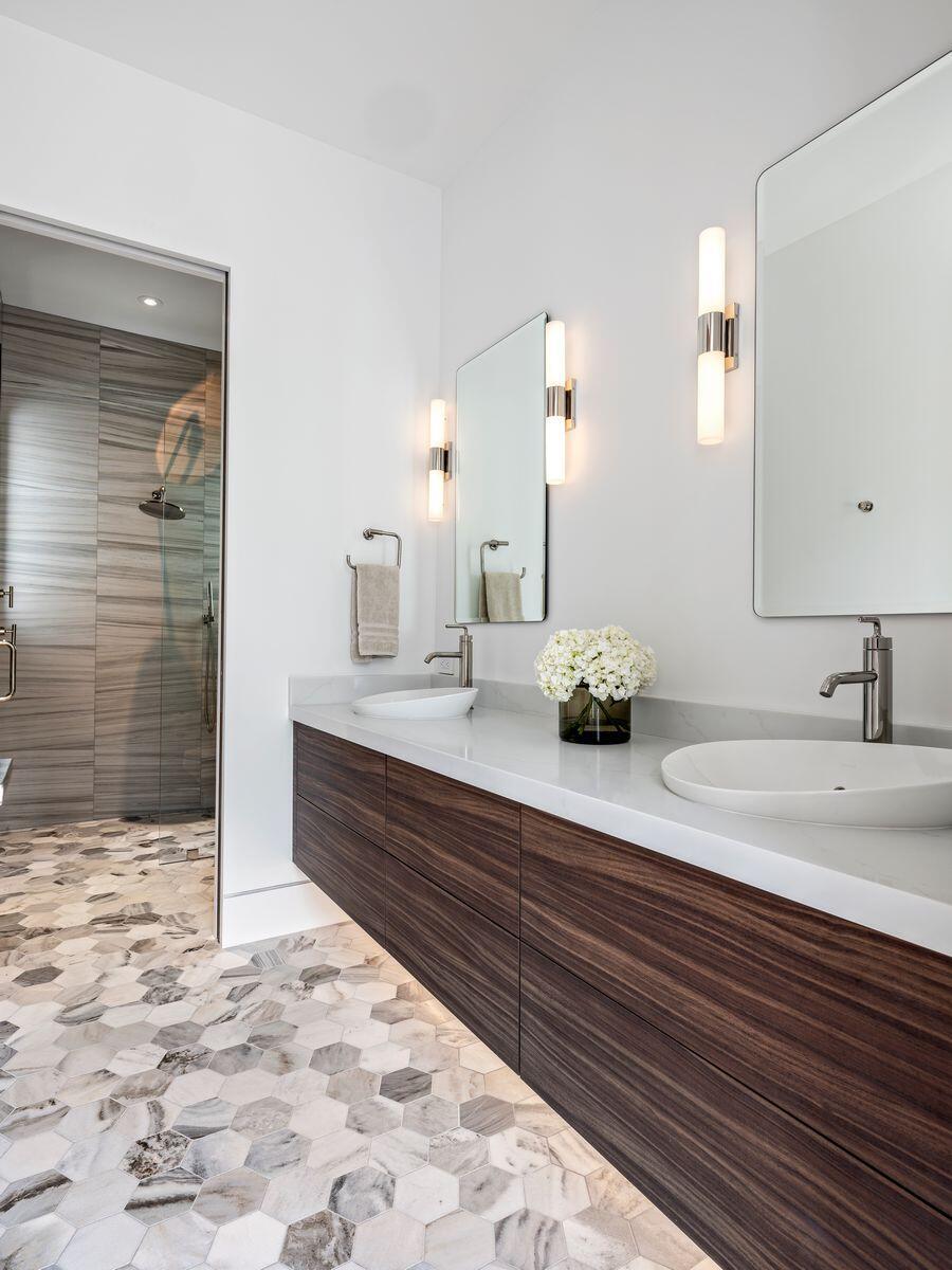 ELLAMAR - Residential Lease