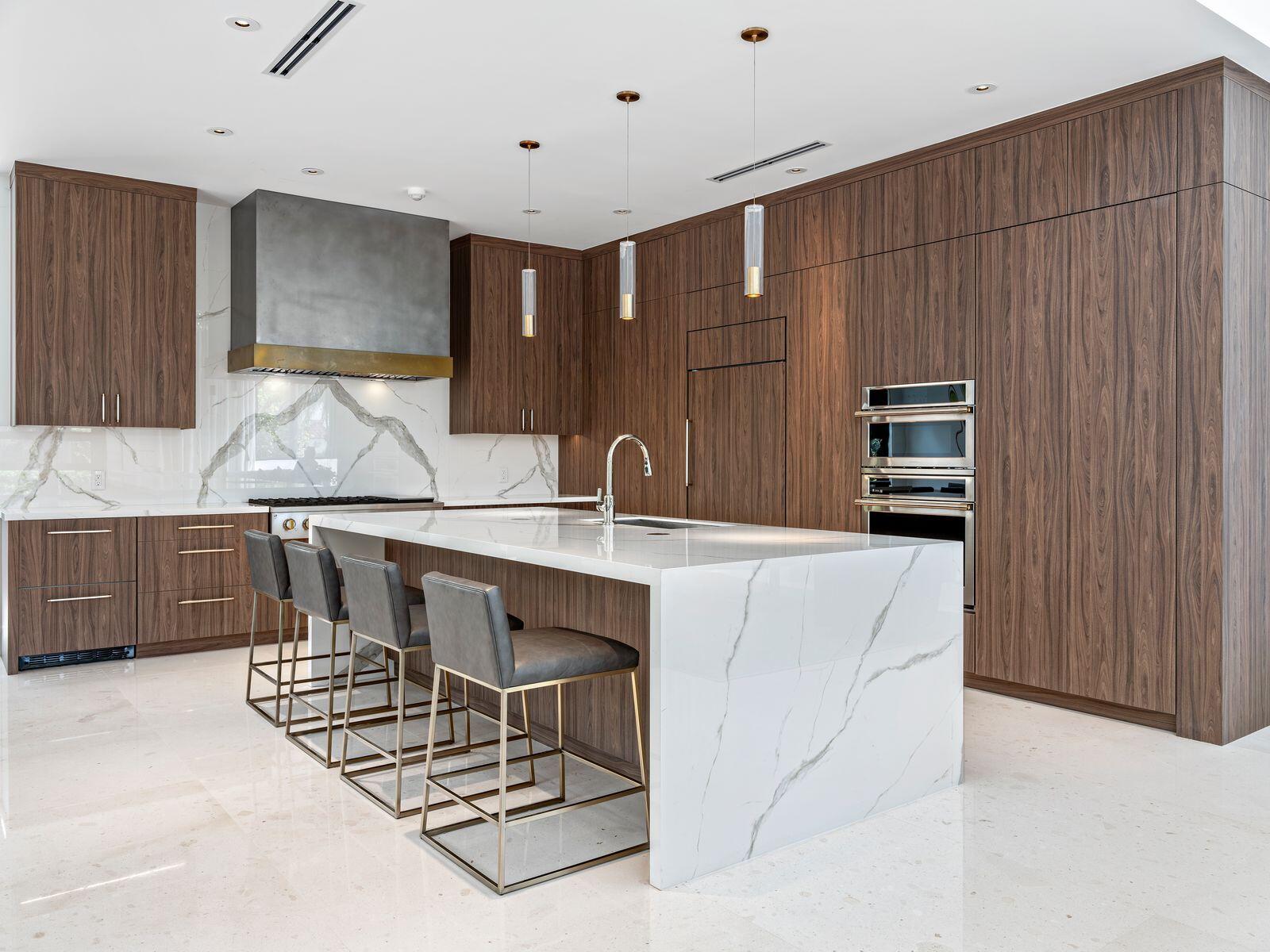 ELLAMAR - Residential Lease