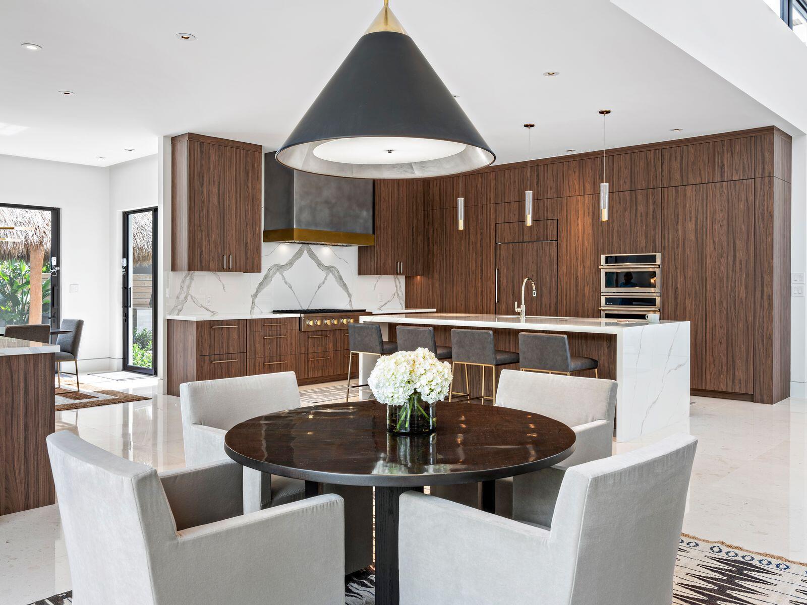 ELLAMAR - Residential Lease