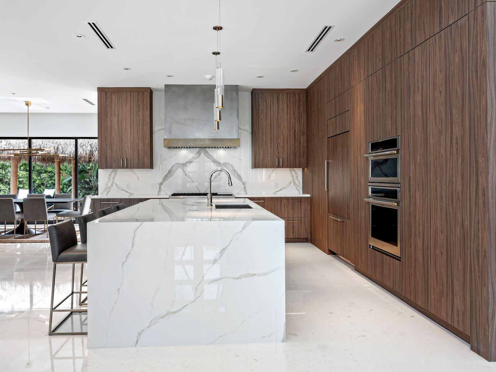 ELLAMAR - Residential Lease