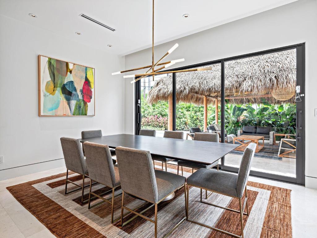 ELLAMAR - Residential Lease