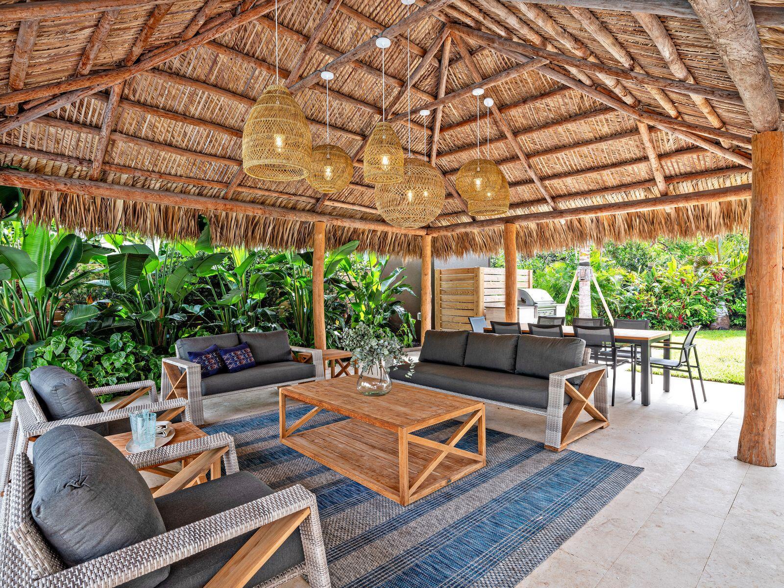 ELLAMAR - Residential Lease