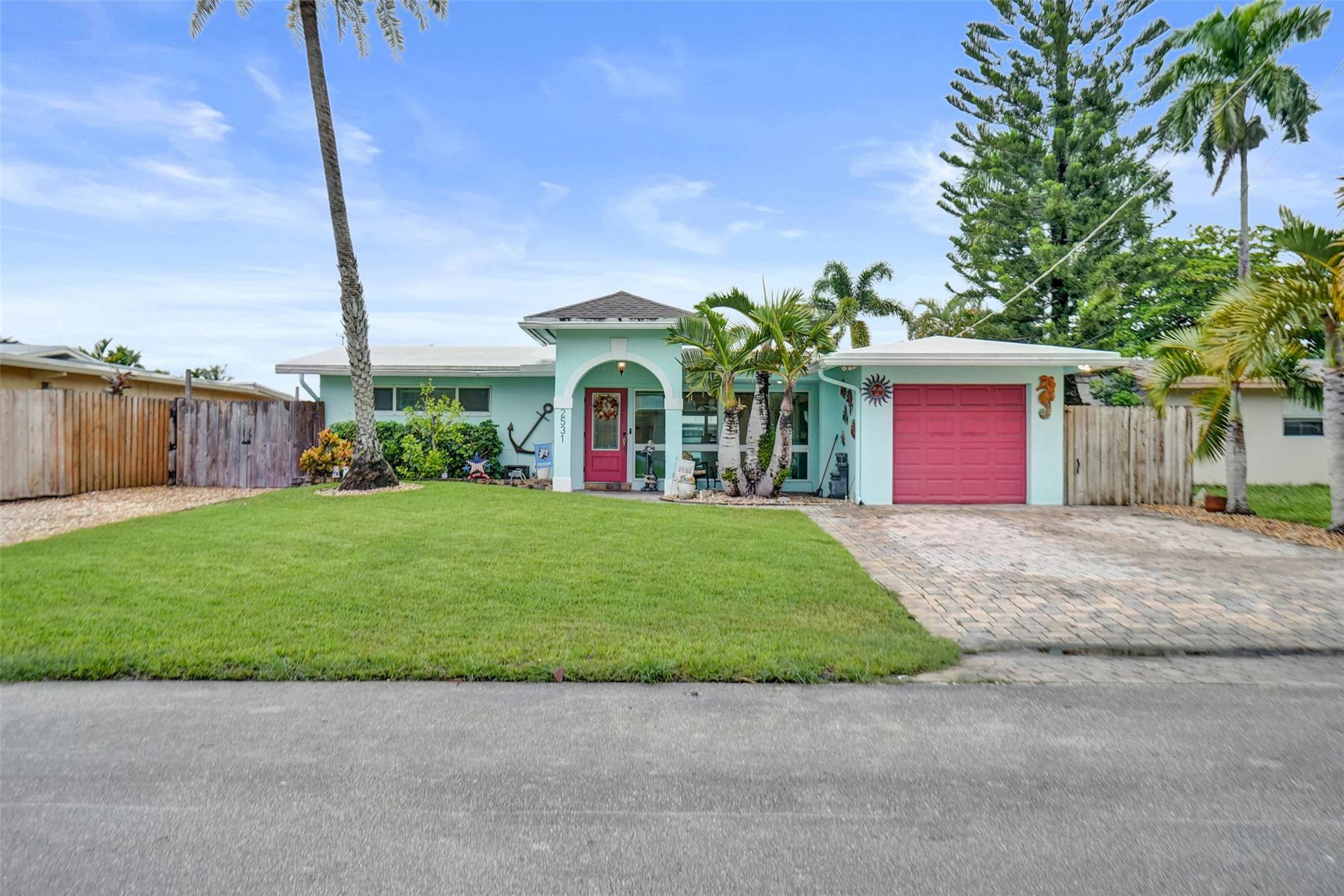 2531 Flamingo Ln