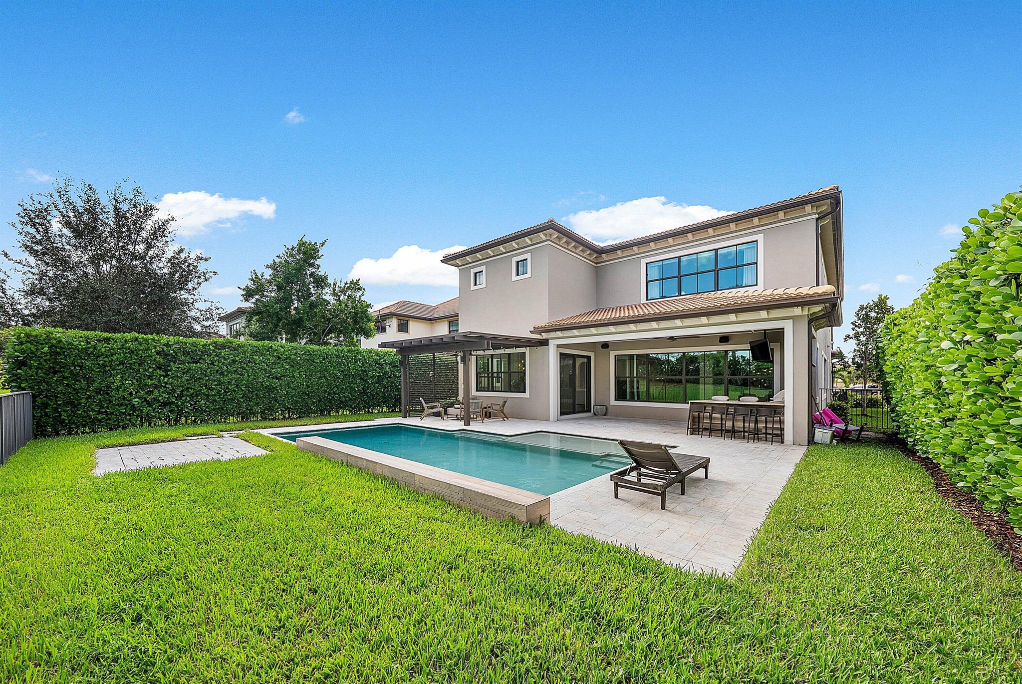 BRUSCHI PROPERTY - Residential