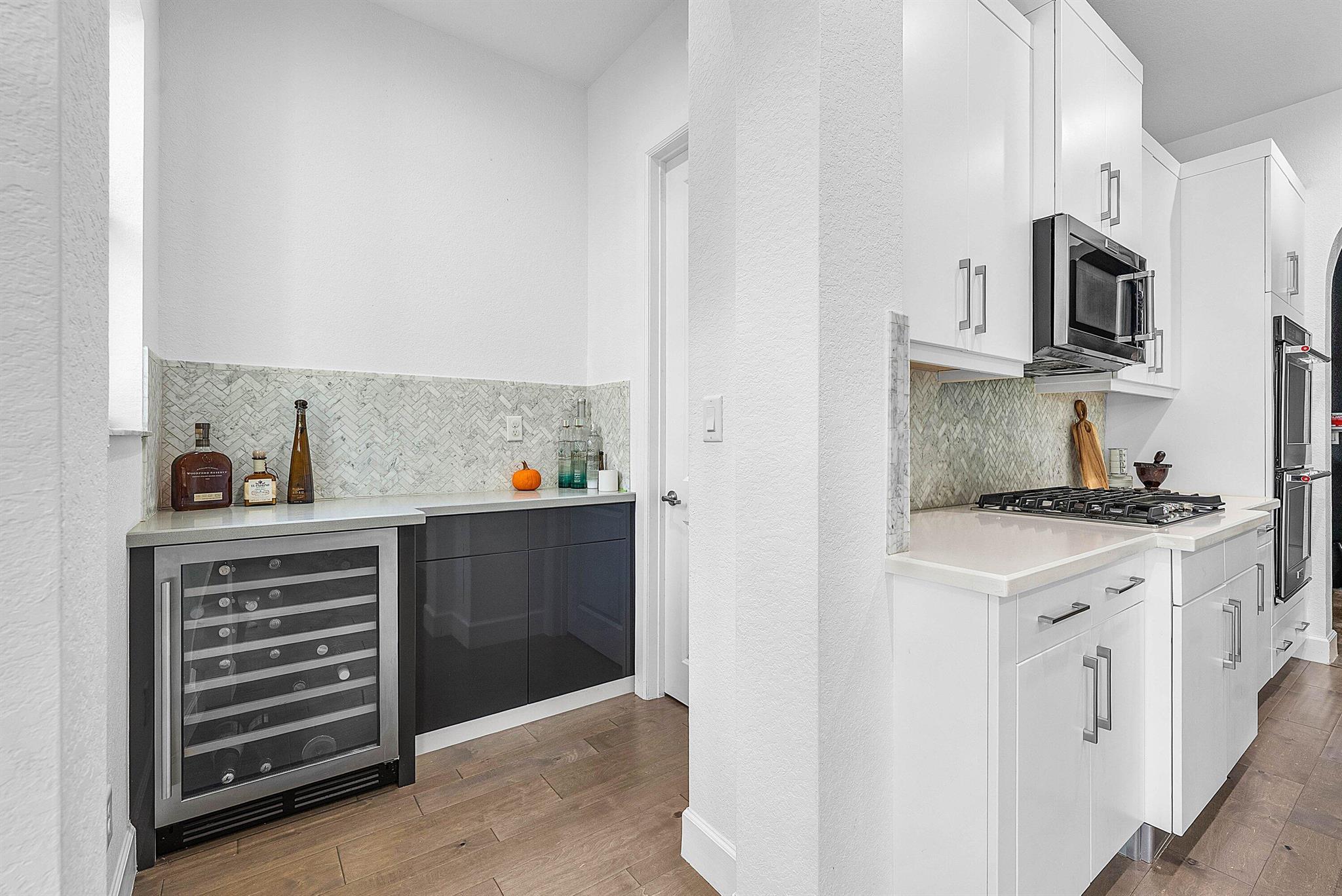 BRUSCHI PROPERTY - Residential