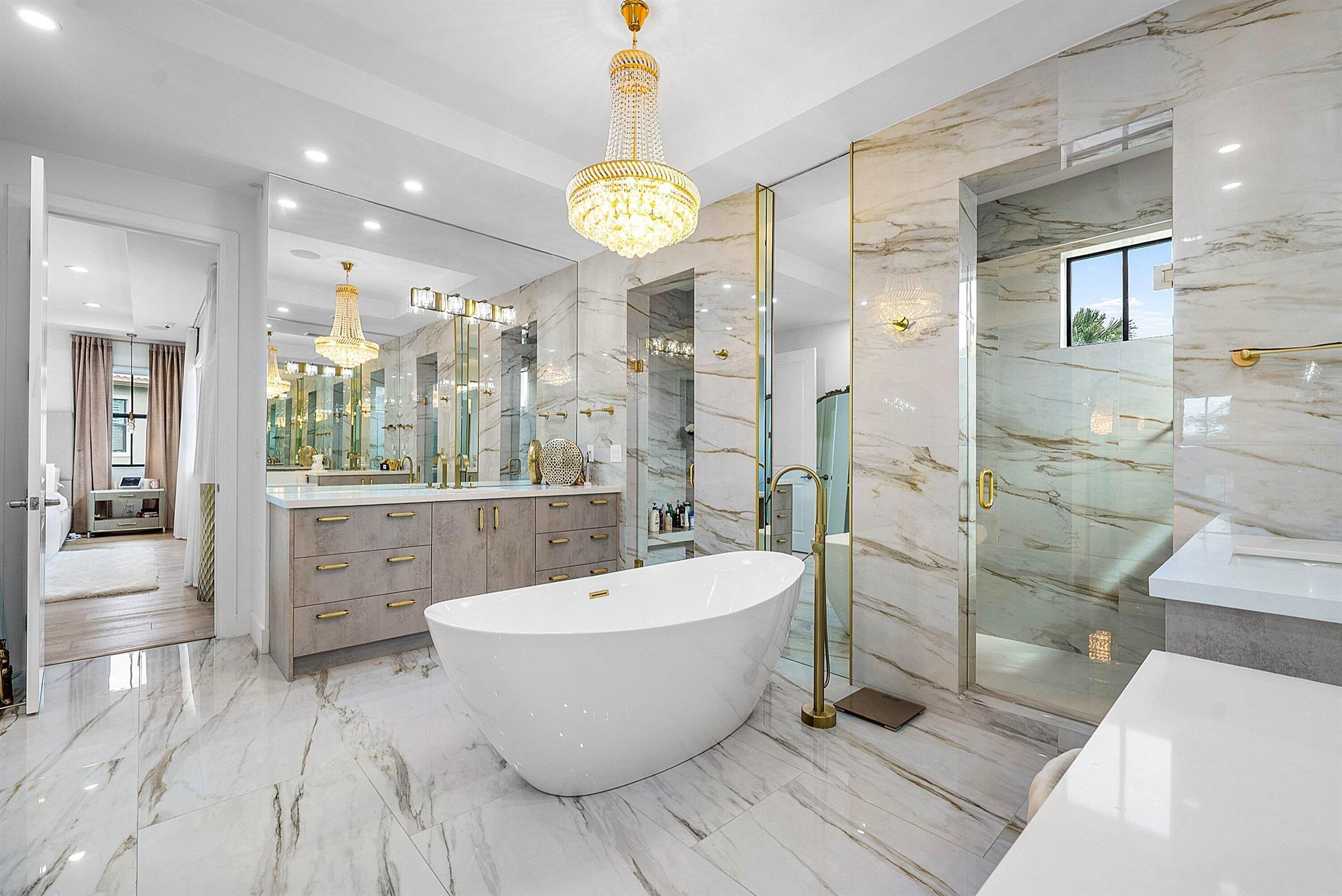 BRUSCHI PROPERTY - Residential