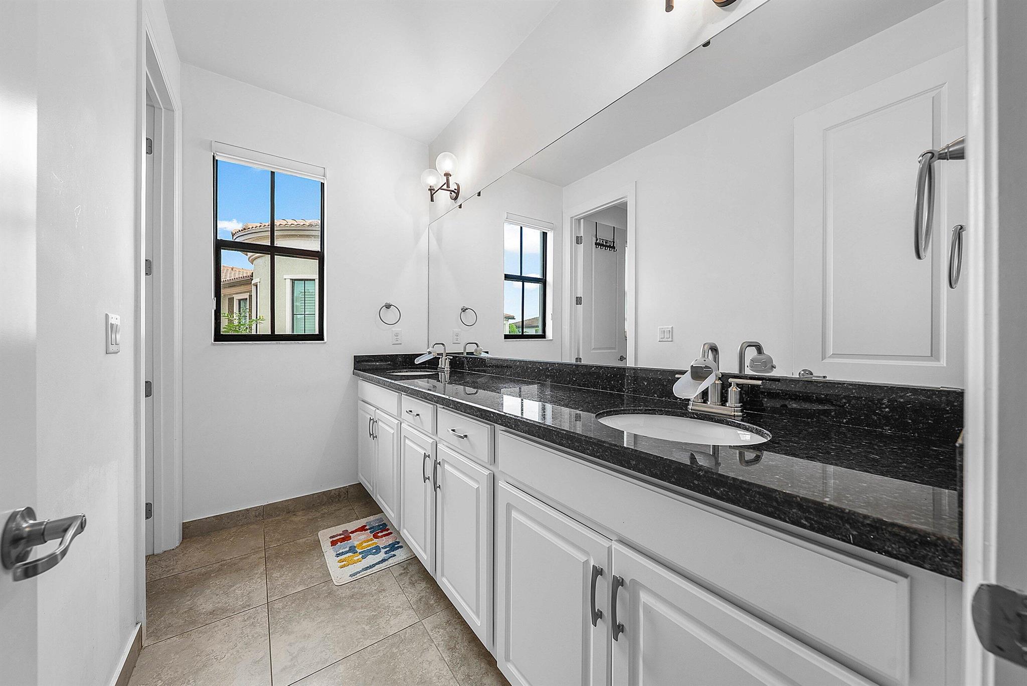 BRUSCHI PROPERTY - Residential