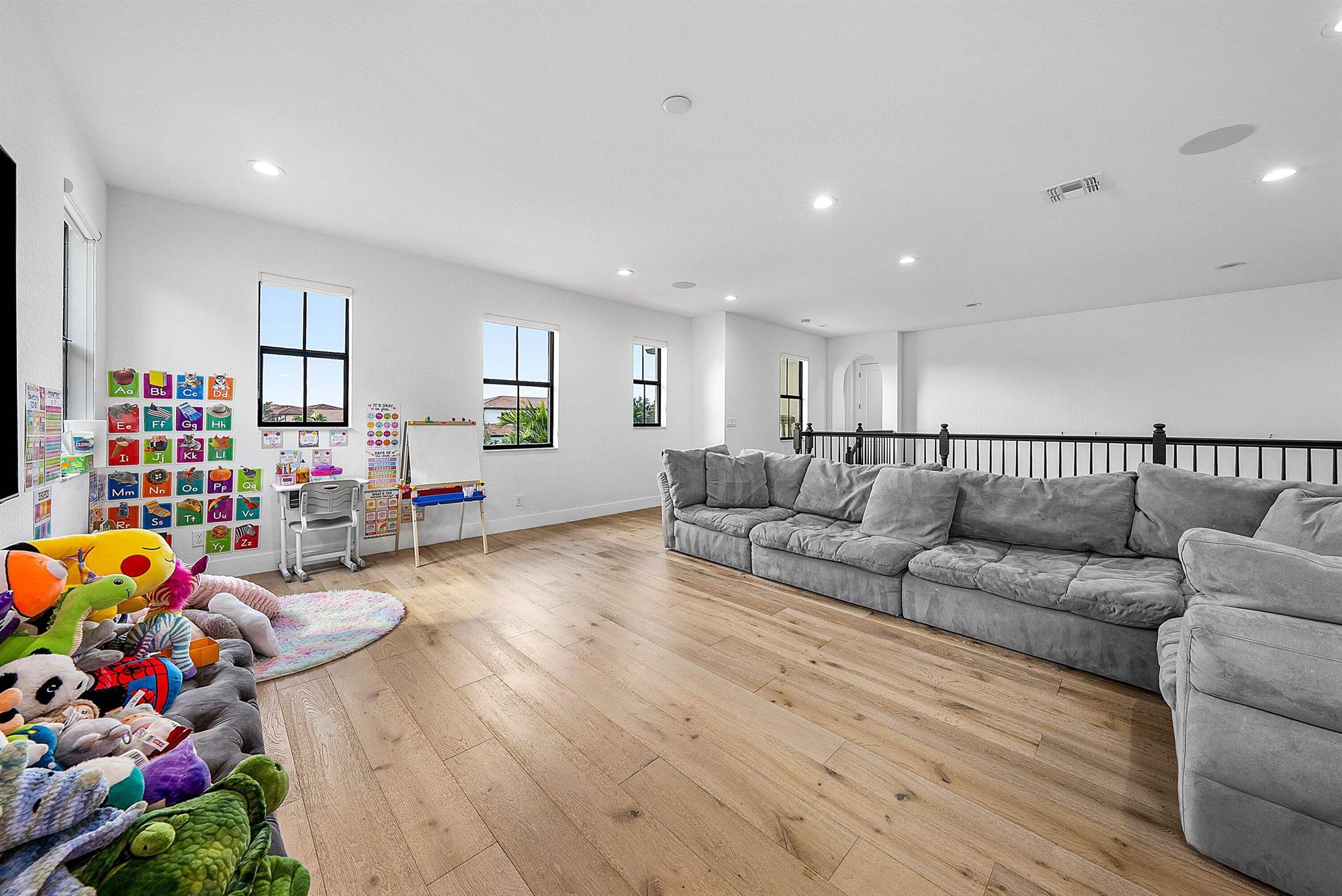 BRUSCHI PROPERTY - Residential