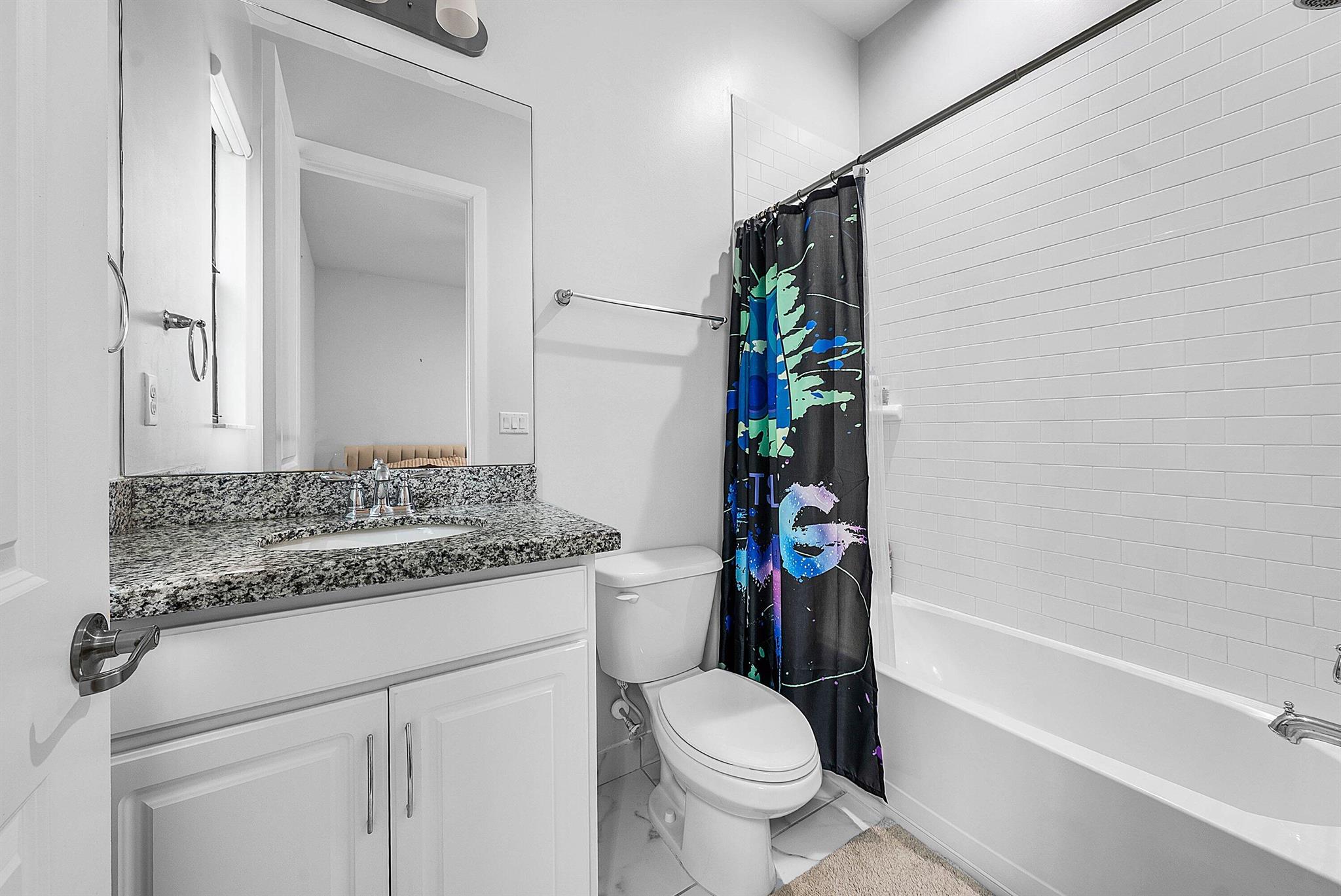 BRUSCHI PROPERTY - Residential