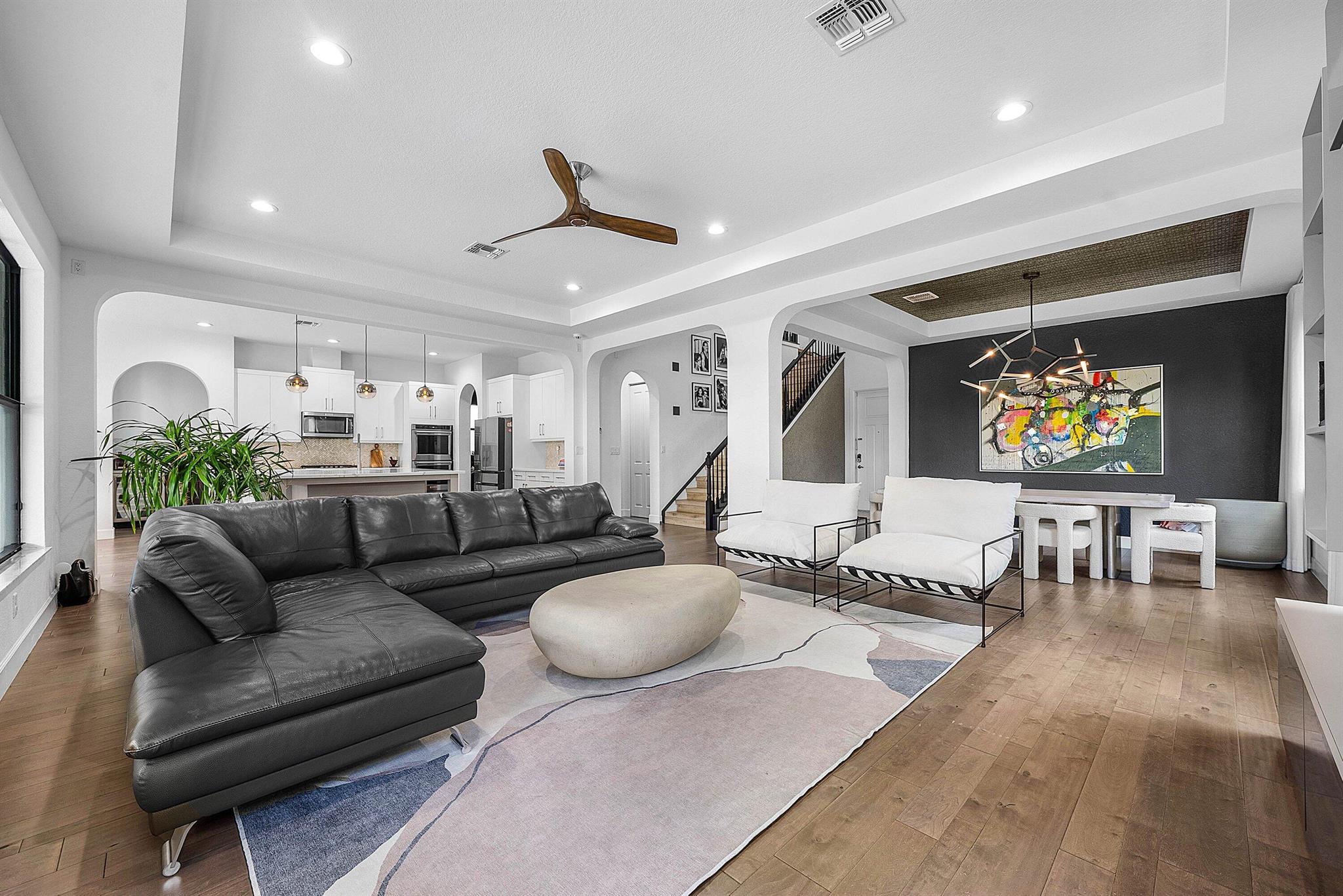 BRUSCHI PROPERTY - Residential