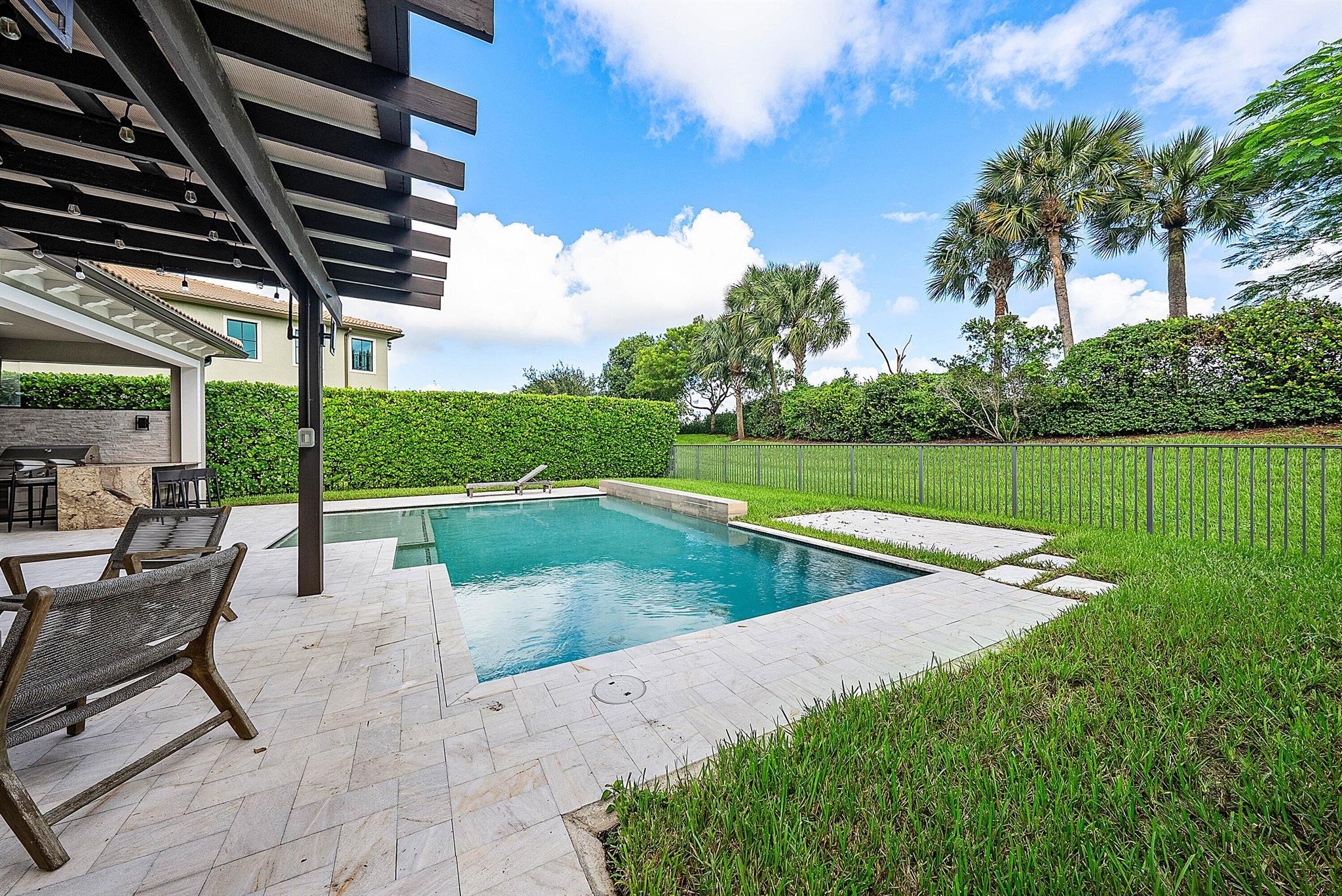 BRUSCHI PROPERTY - Residential