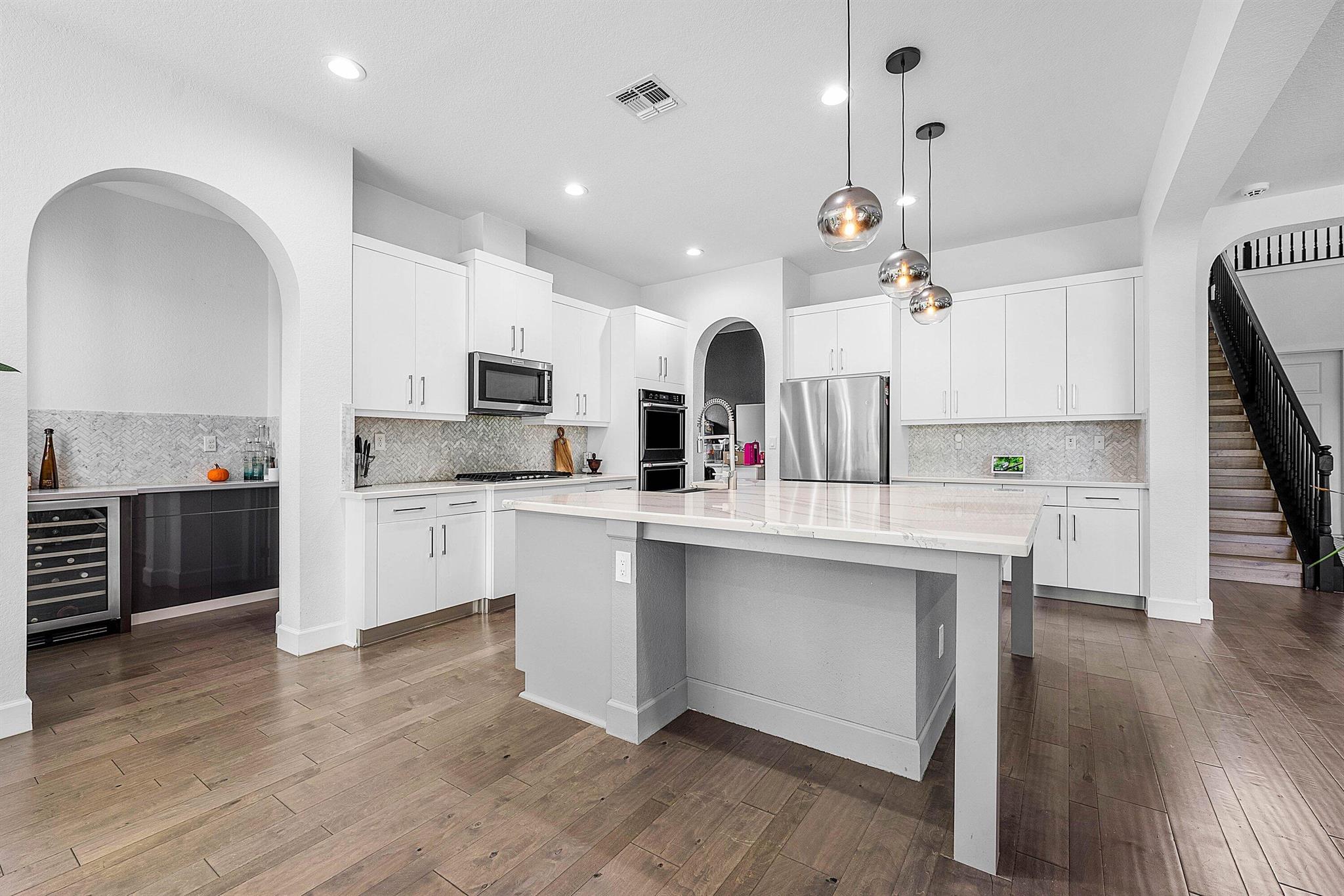 BRUSCHI PROPERTY - Residential