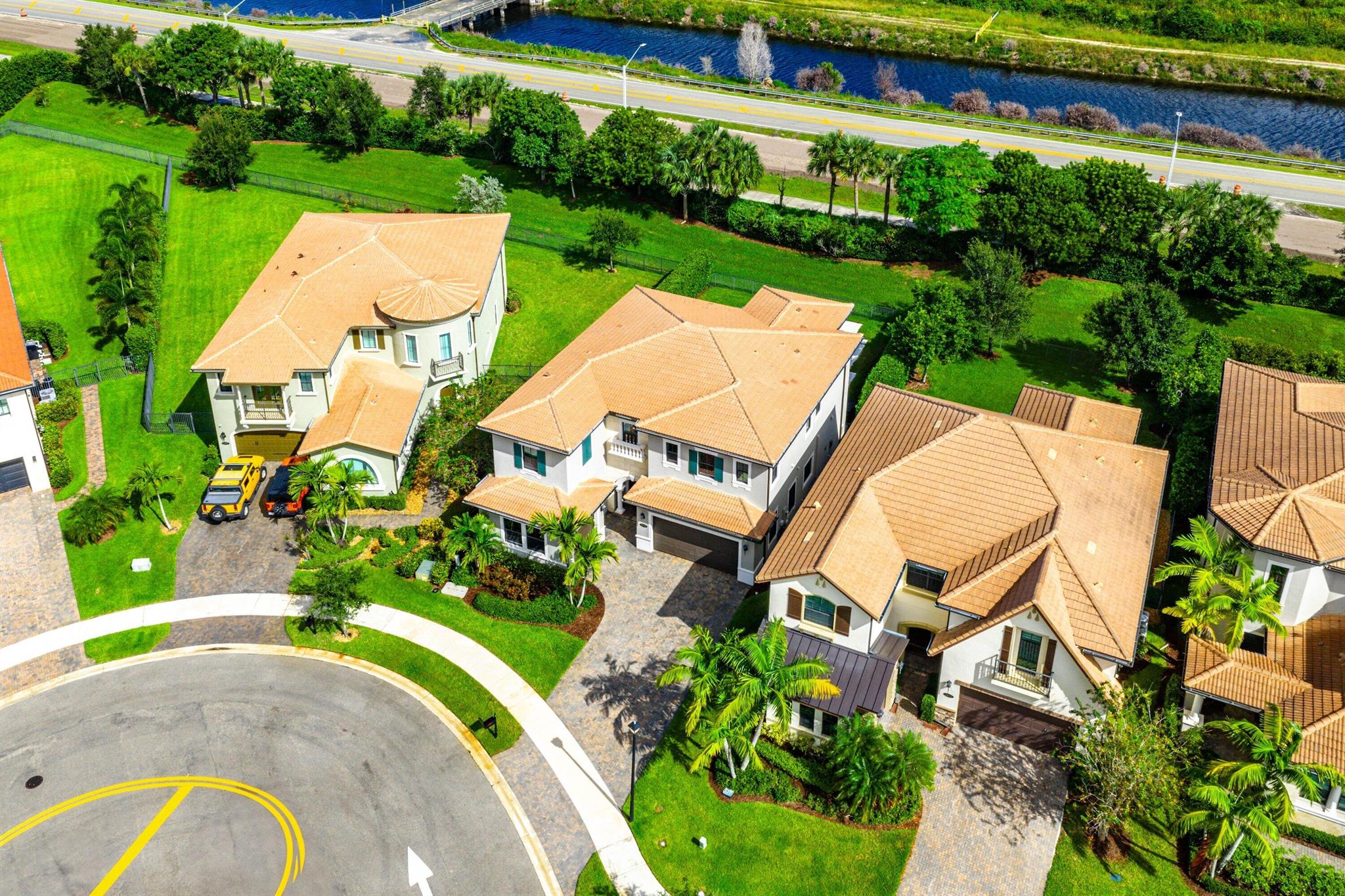 BRUSCHI PROPERTY - Residential