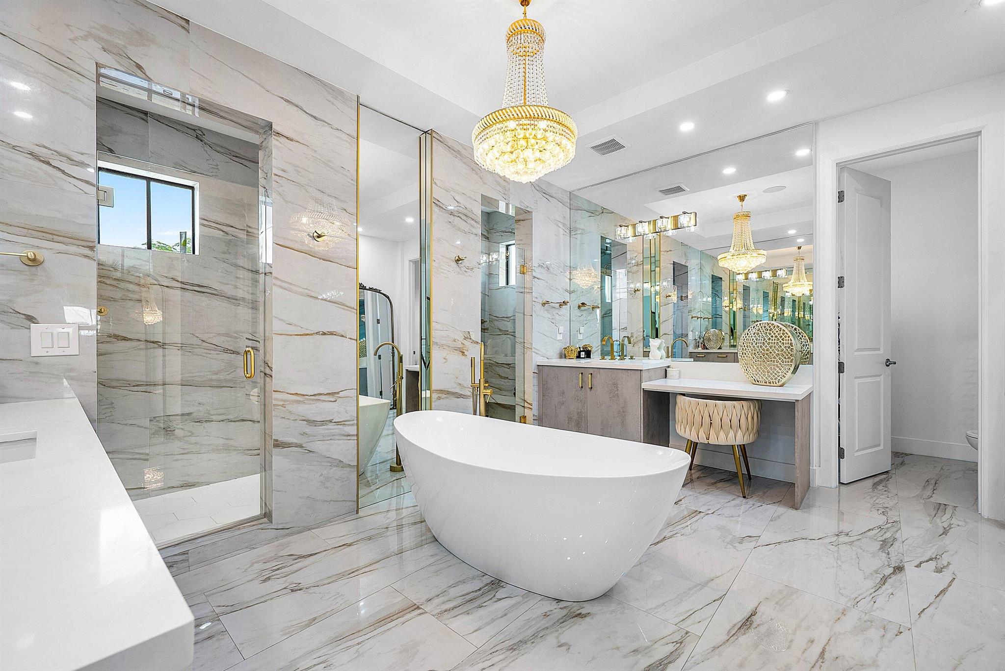 BRUSCHI PROPERTY - Residential
