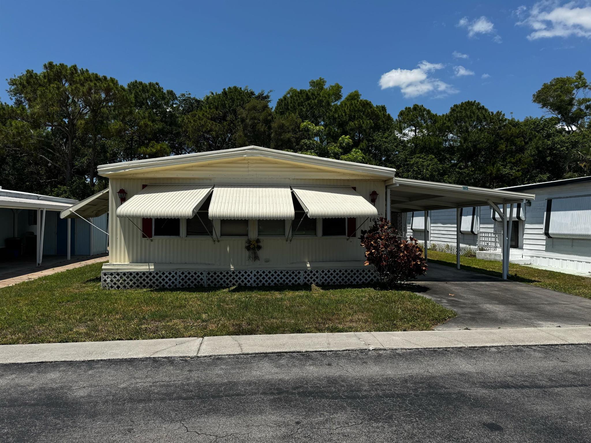 4800 SE Federal Highway 165