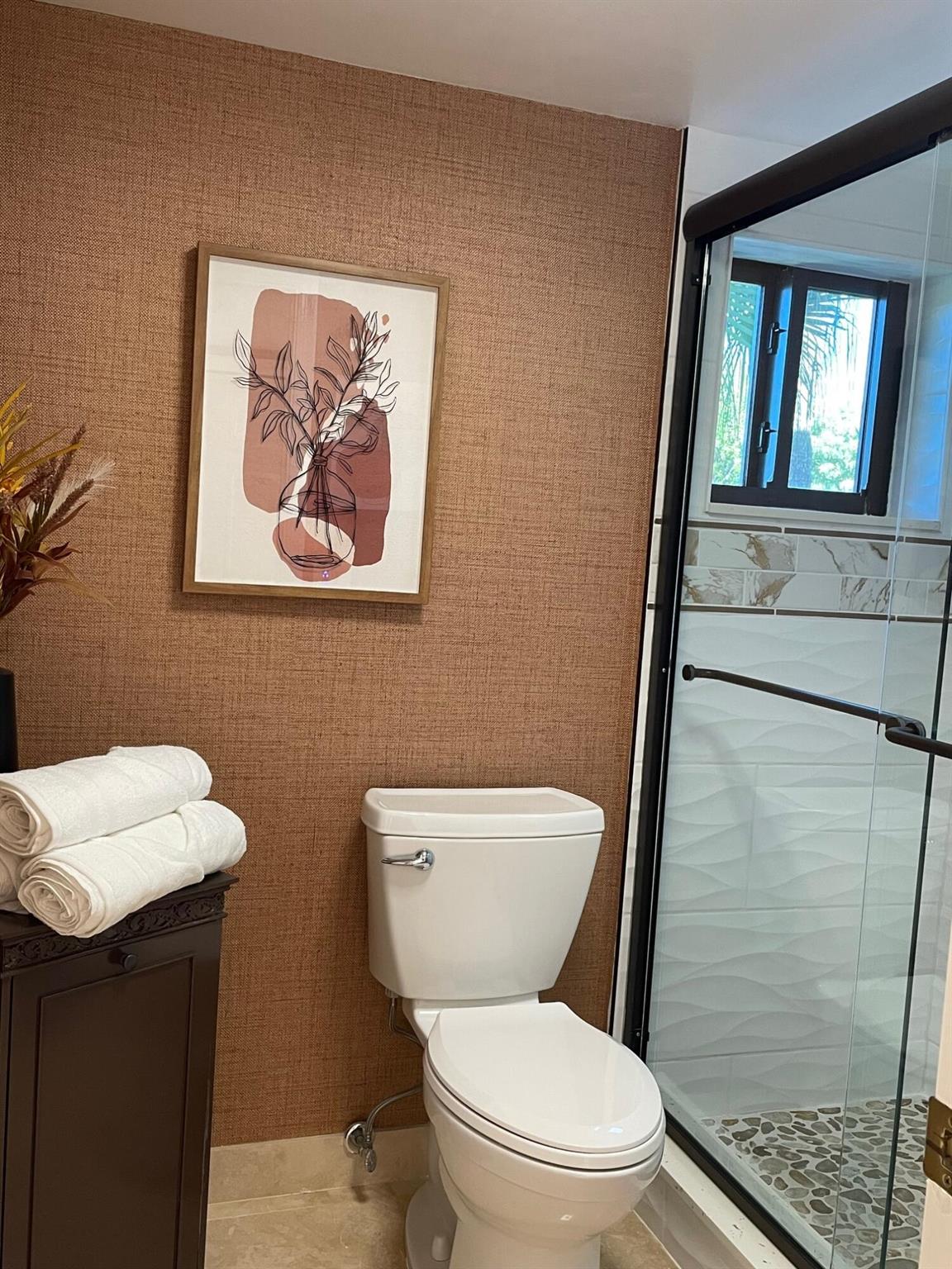 TWELVE OAKS CONDO - Residential