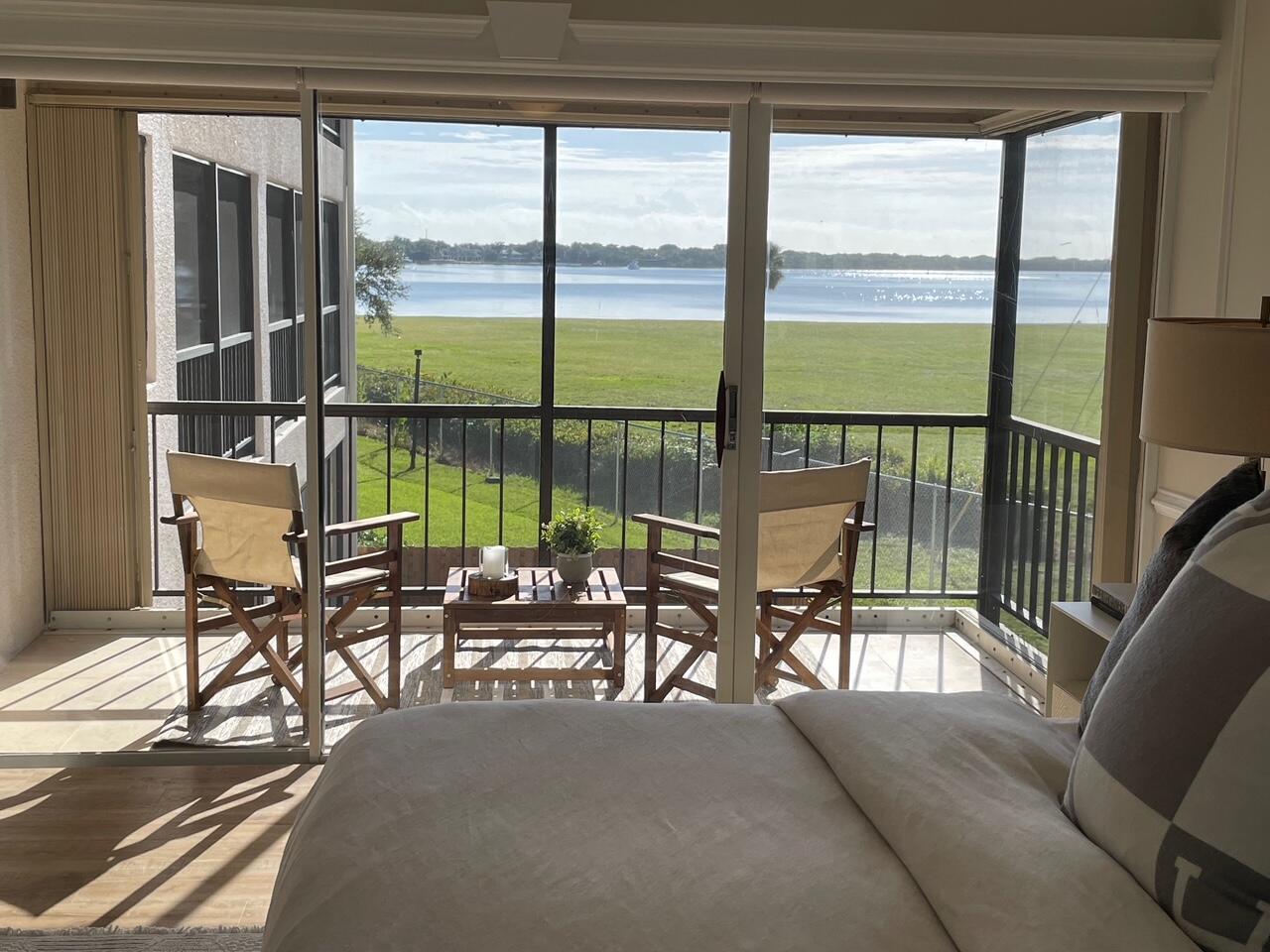 TWELVE OAKS CONDO - Residential