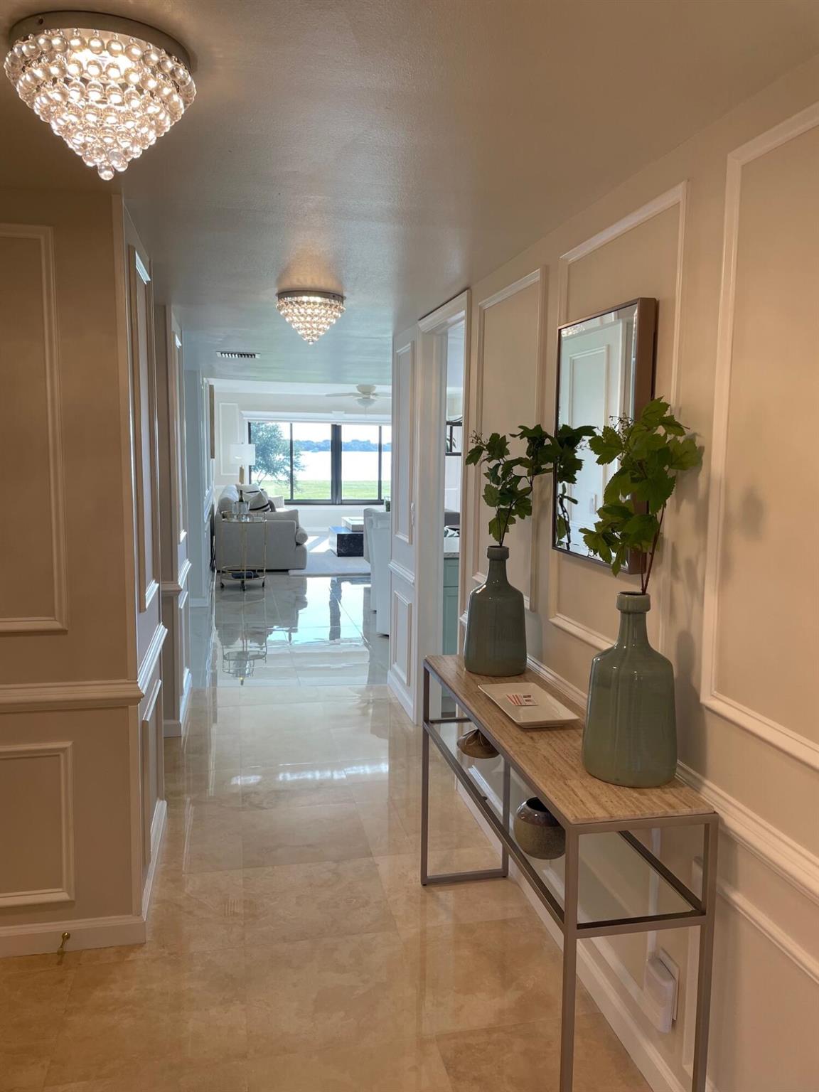 TWELVE OAKS CONDO - Residential