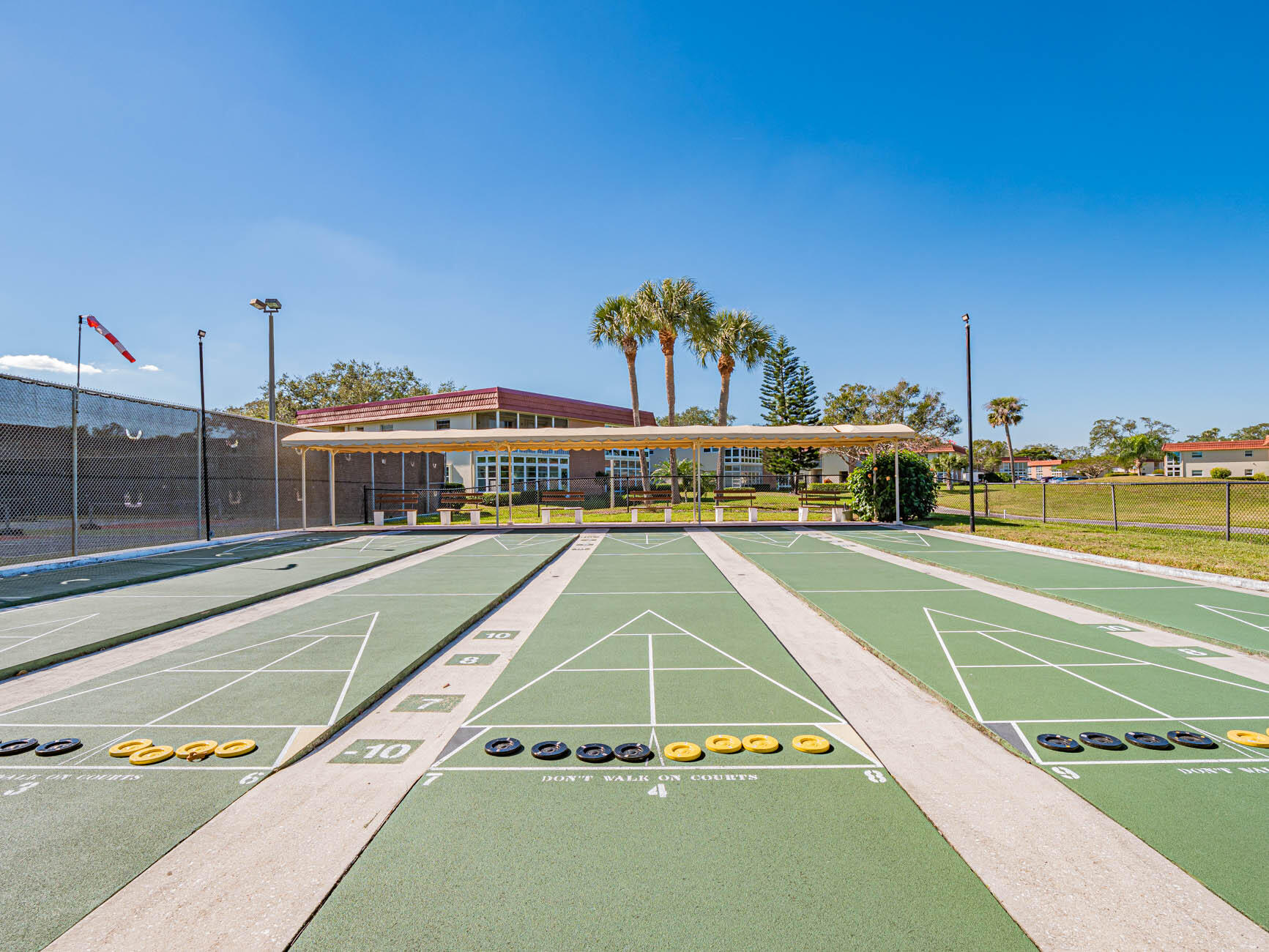 VISTA ROYALE PHASE IV BLDGS 83-111 - Residential