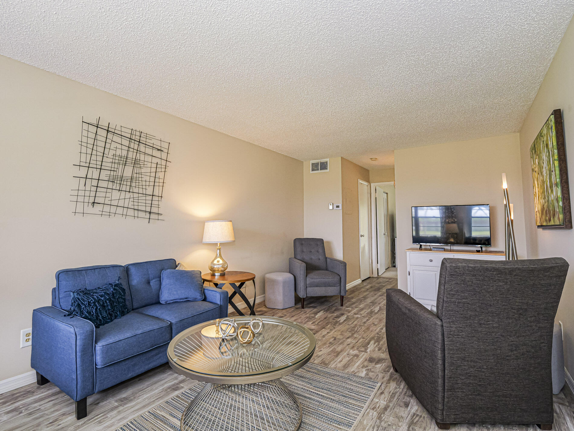 VISTA ROYALE PHASE IV BLDGS 83-111 - Residential