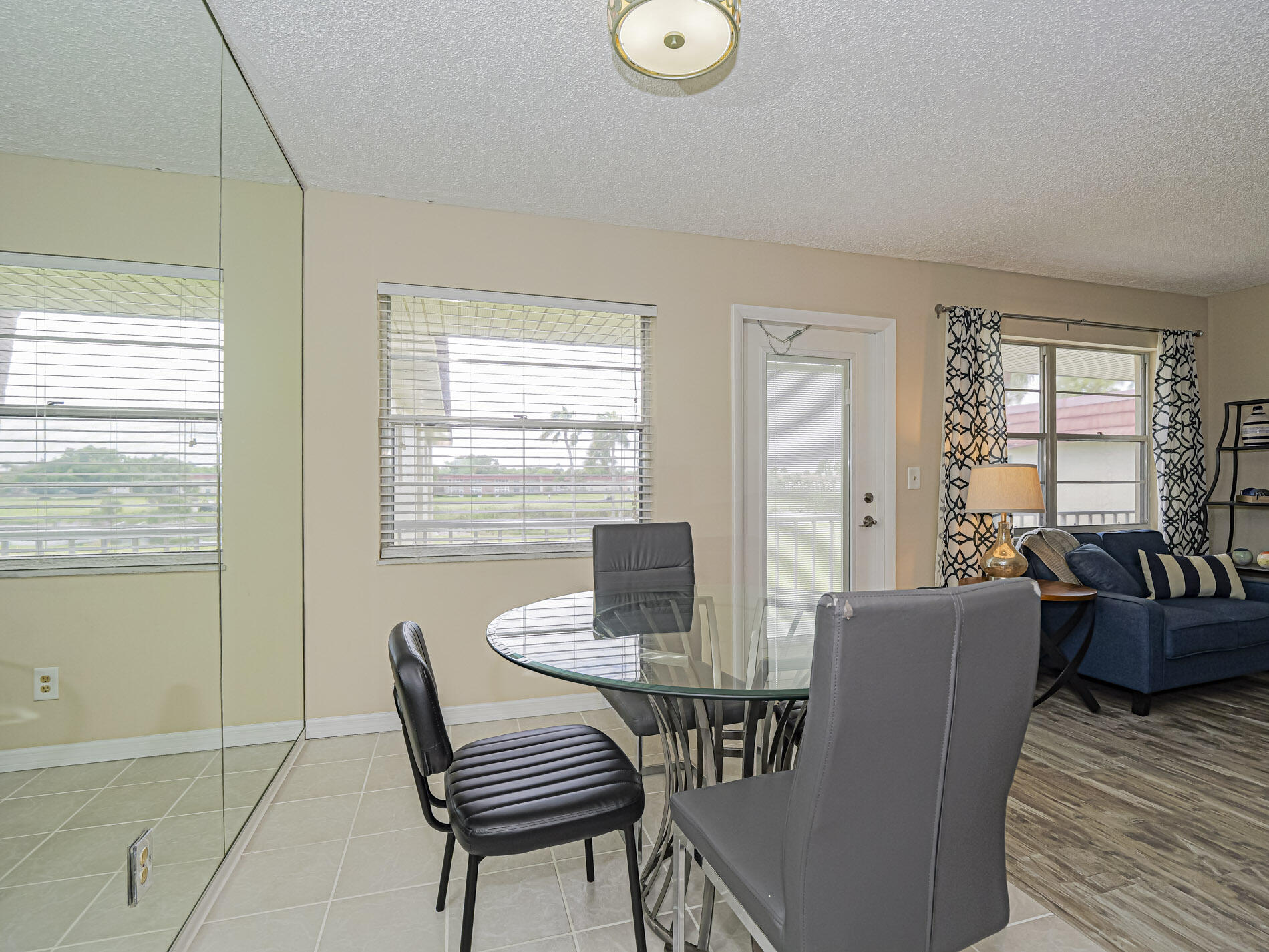 VISTA ROYALE PHASE IV BLDGS 83-111 - Residential