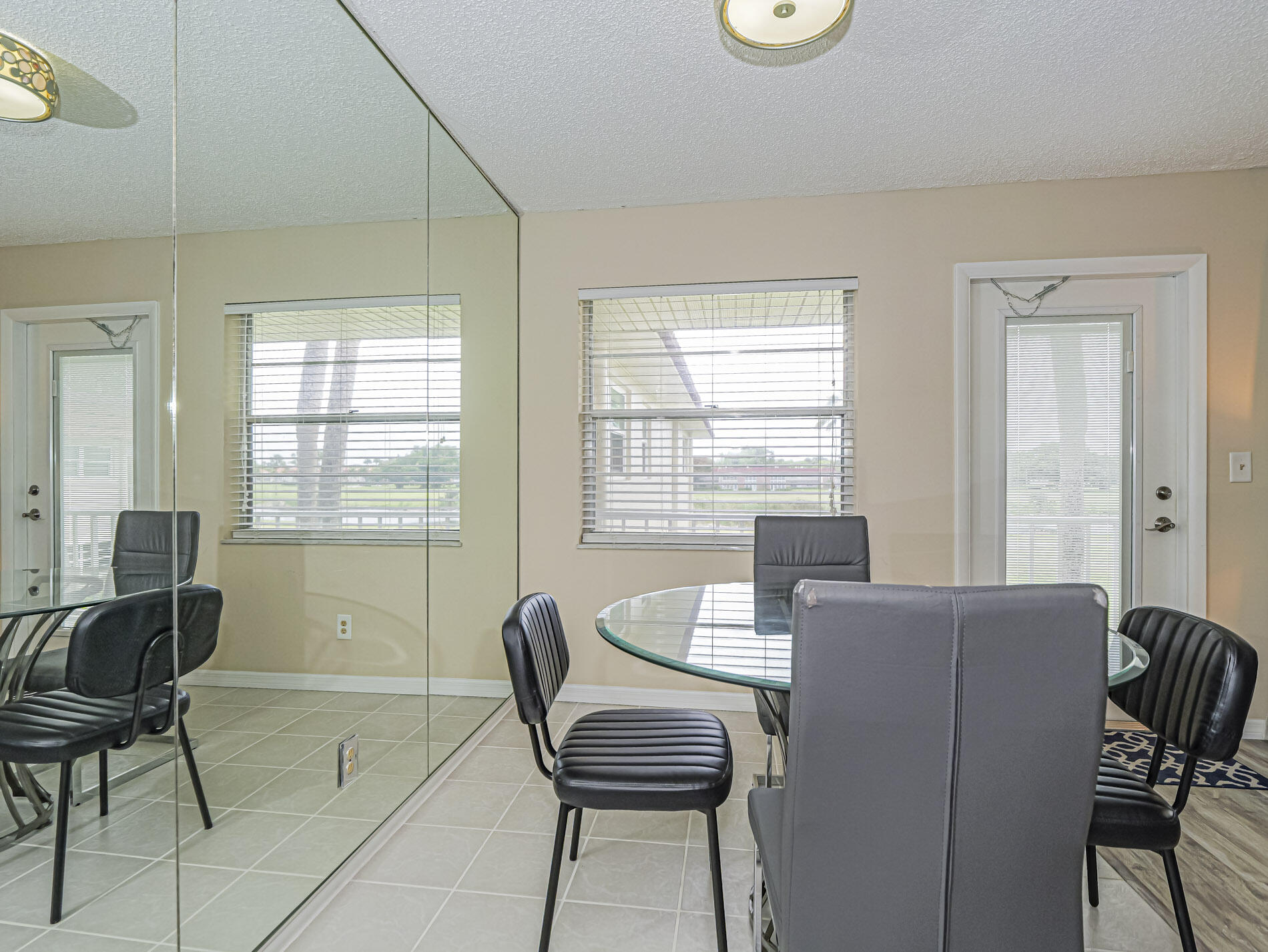 VISTA ROYALE PHASE IV BLDGS 83-111 - Residential