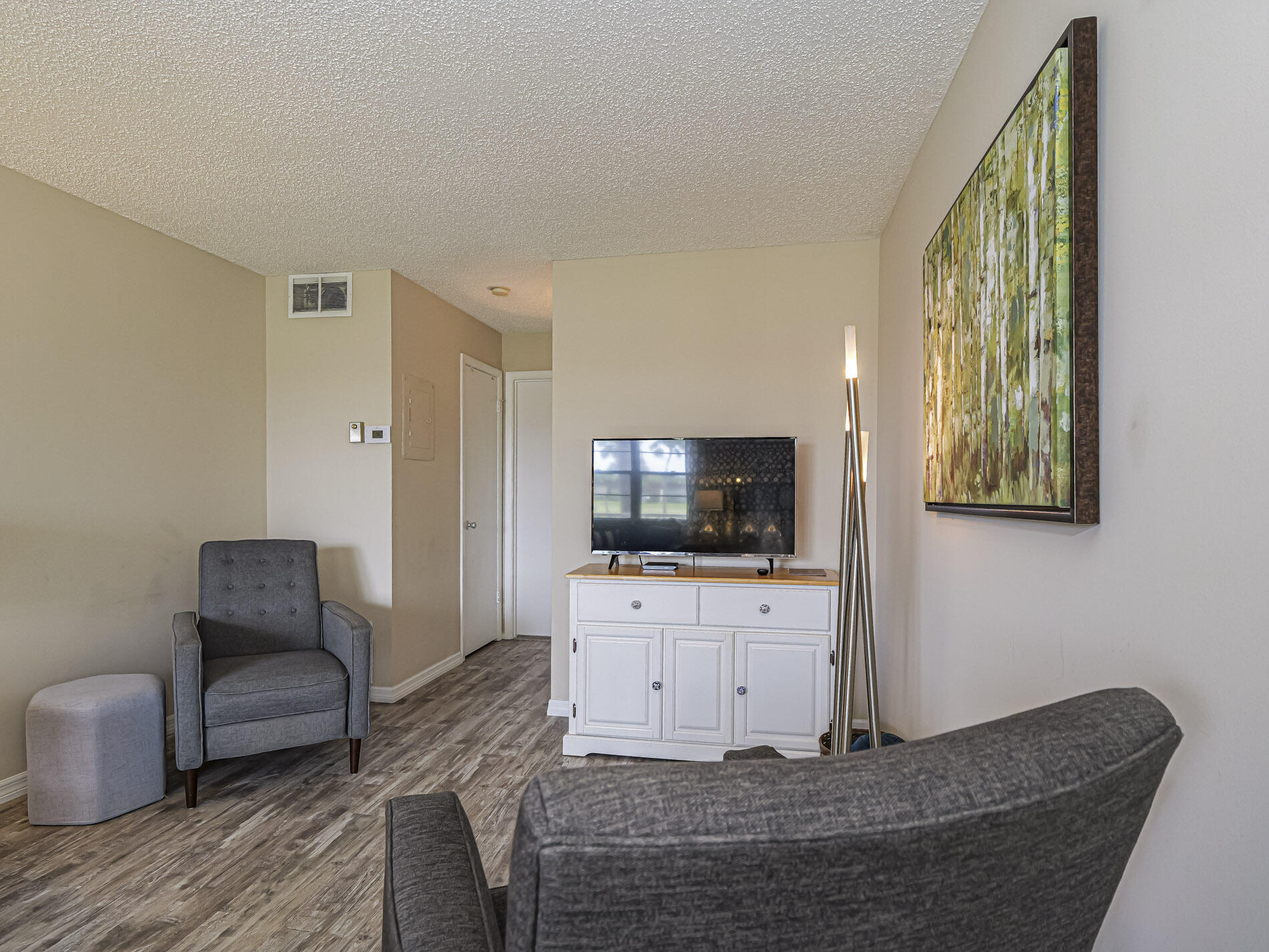 VISTA ROYALE PHASE IV BLDGS 83-111 - Residential