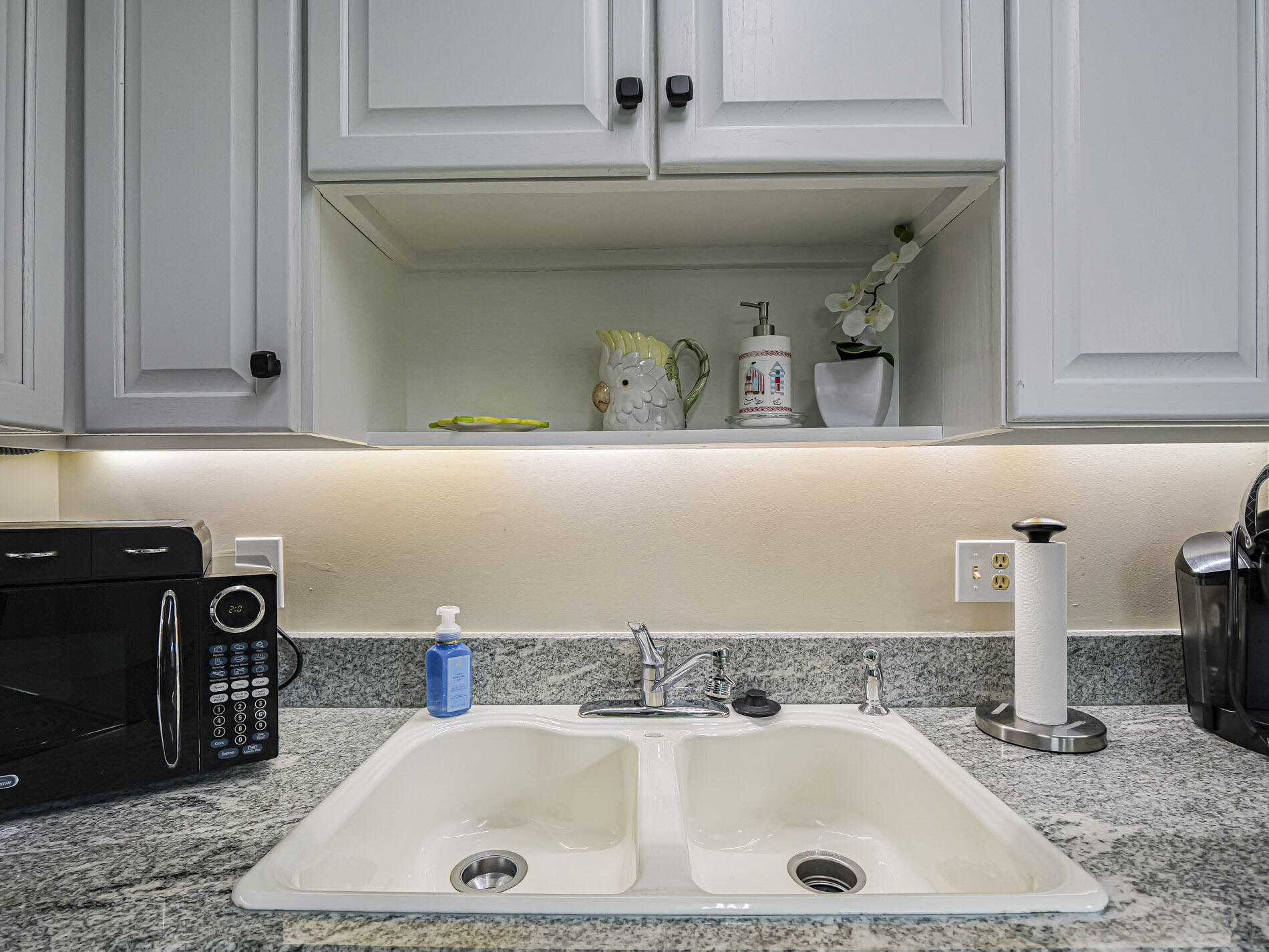 VISTA ROYALE PHASE IV BLDGS 83-111 - Residential