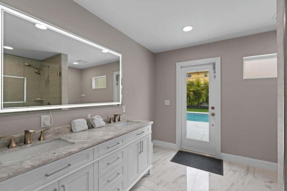 TROPIC ISLE 2ND SEC - Residential Lease