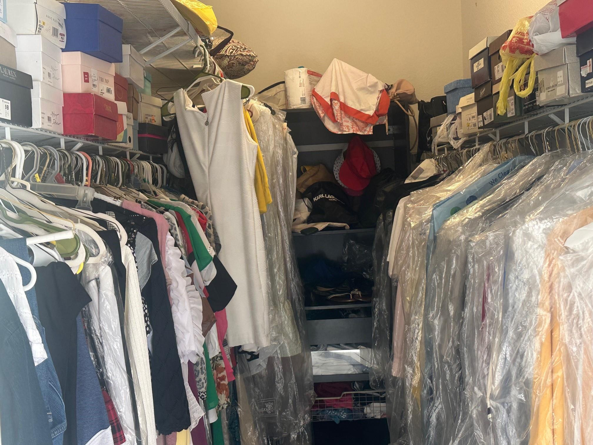 Pod 4 At Monarch Lakes 16 - Residential