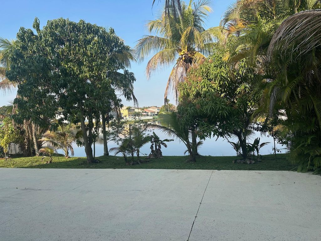 Photo of 2146 SW 132nd Terrace, Miramar, FL 33027 (MLS # F10555326)