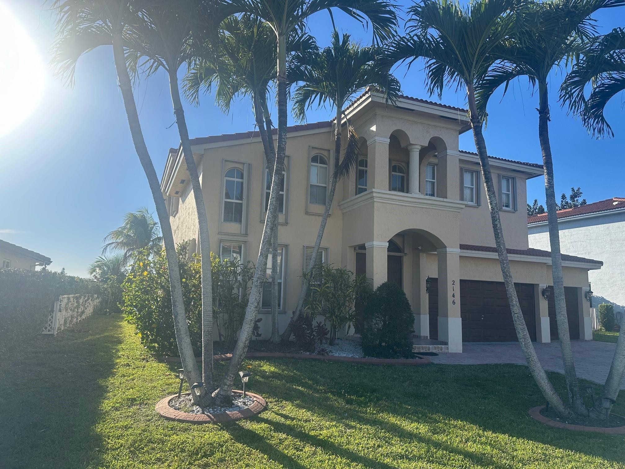 Pod 4 At Monarch Lakes 16 - Residential