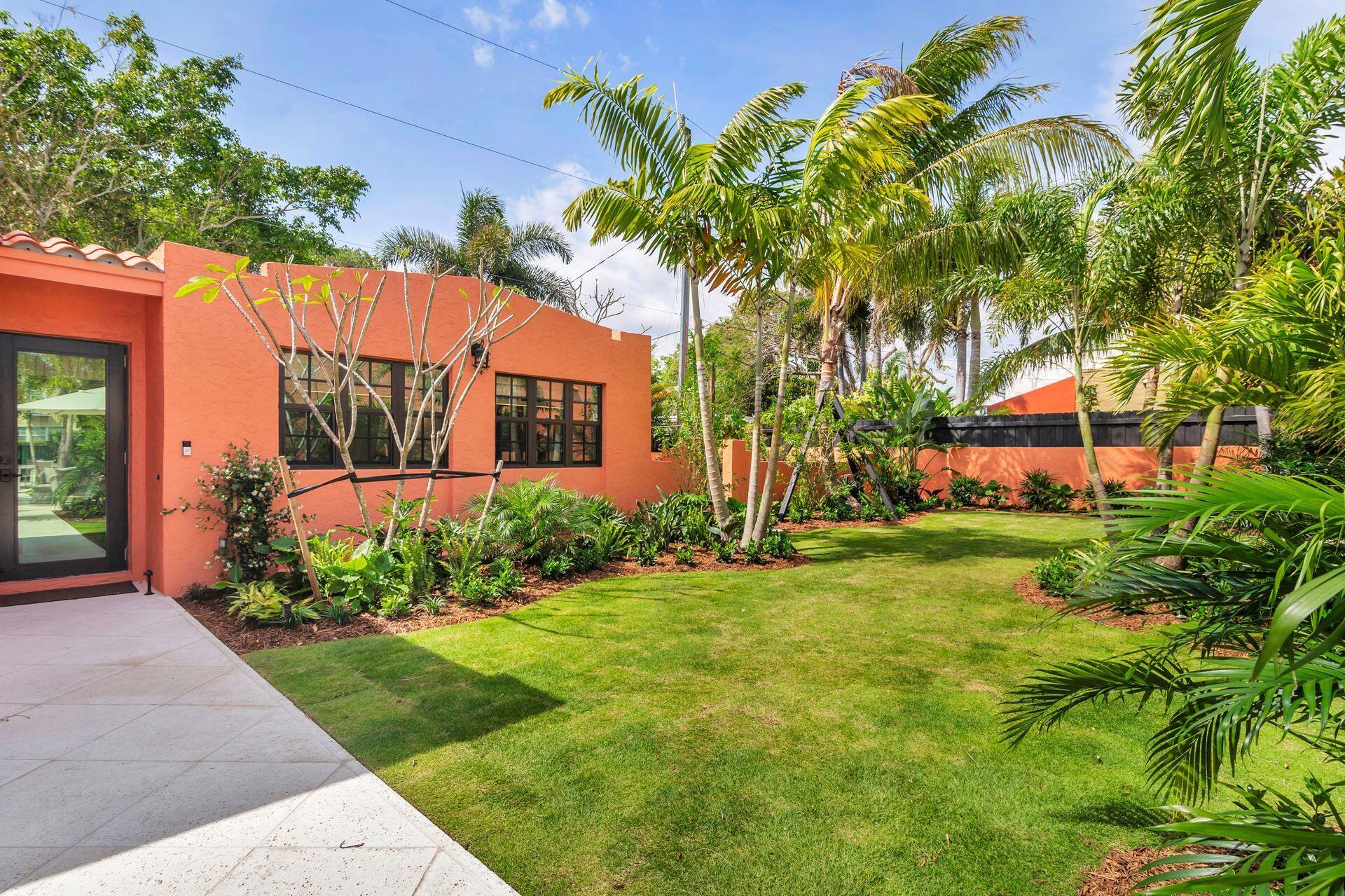 FLAMINGO PARK - Residential