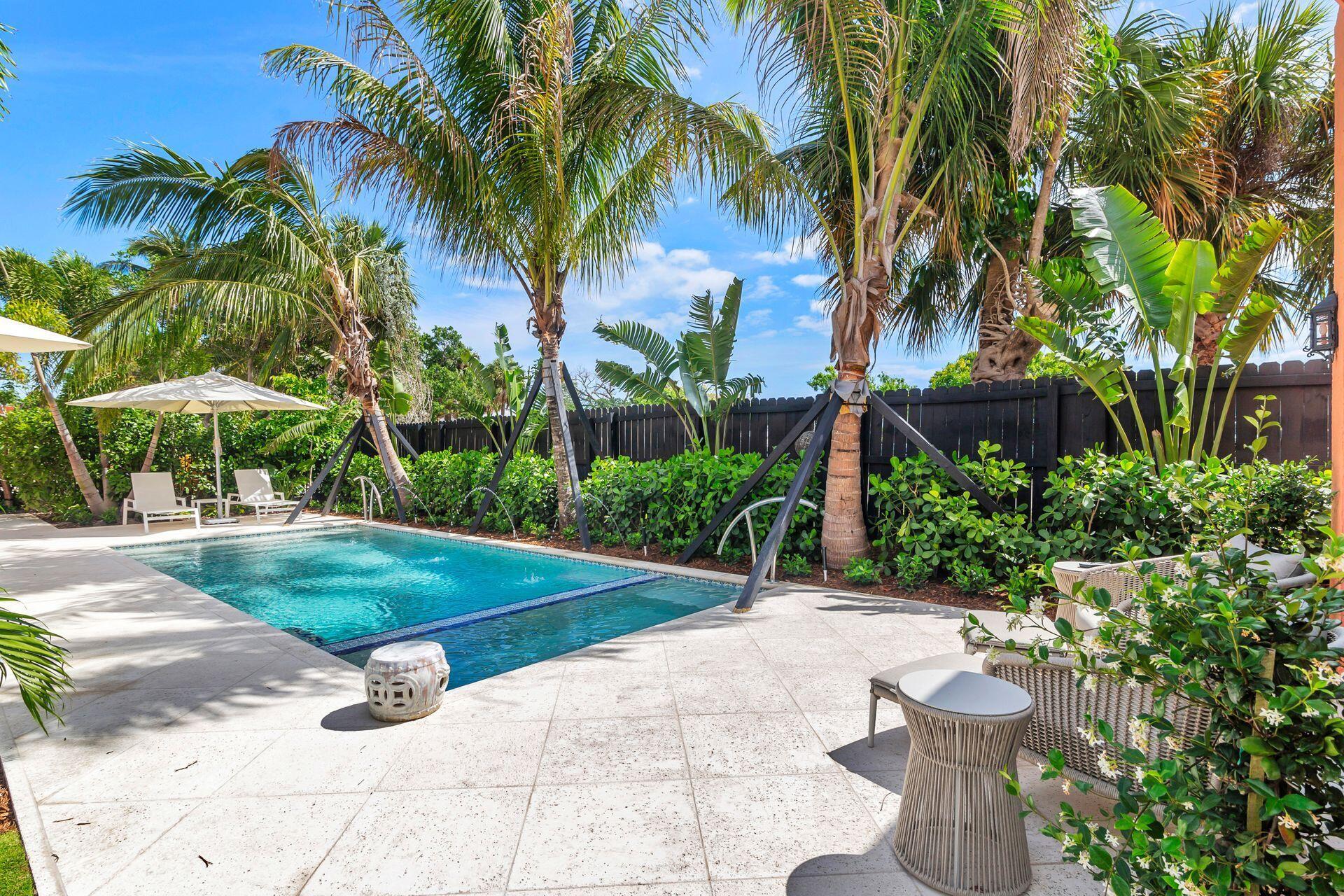 FLAMINGO PARK - Residential