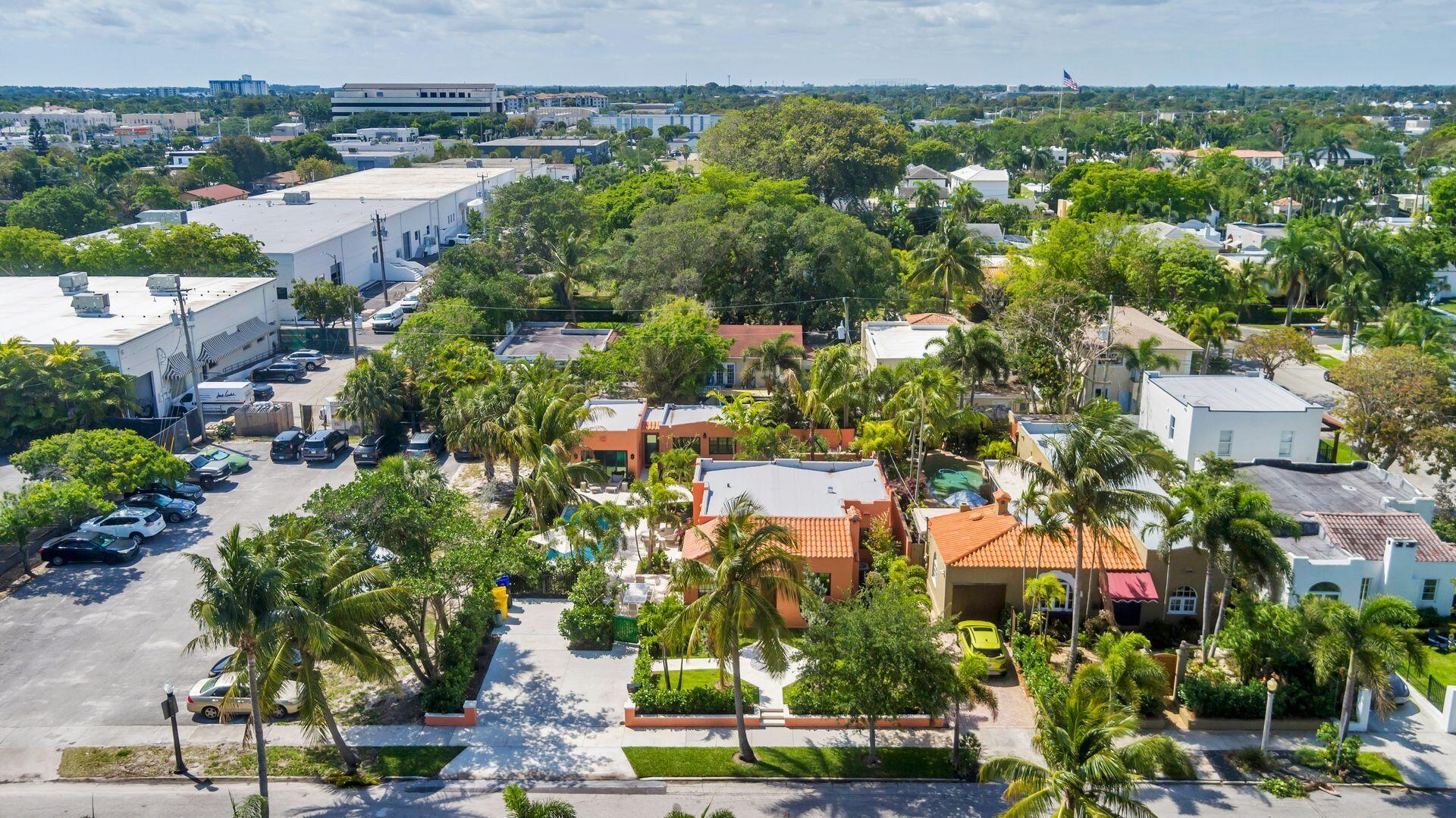 FLAMINGO PARK - Residential