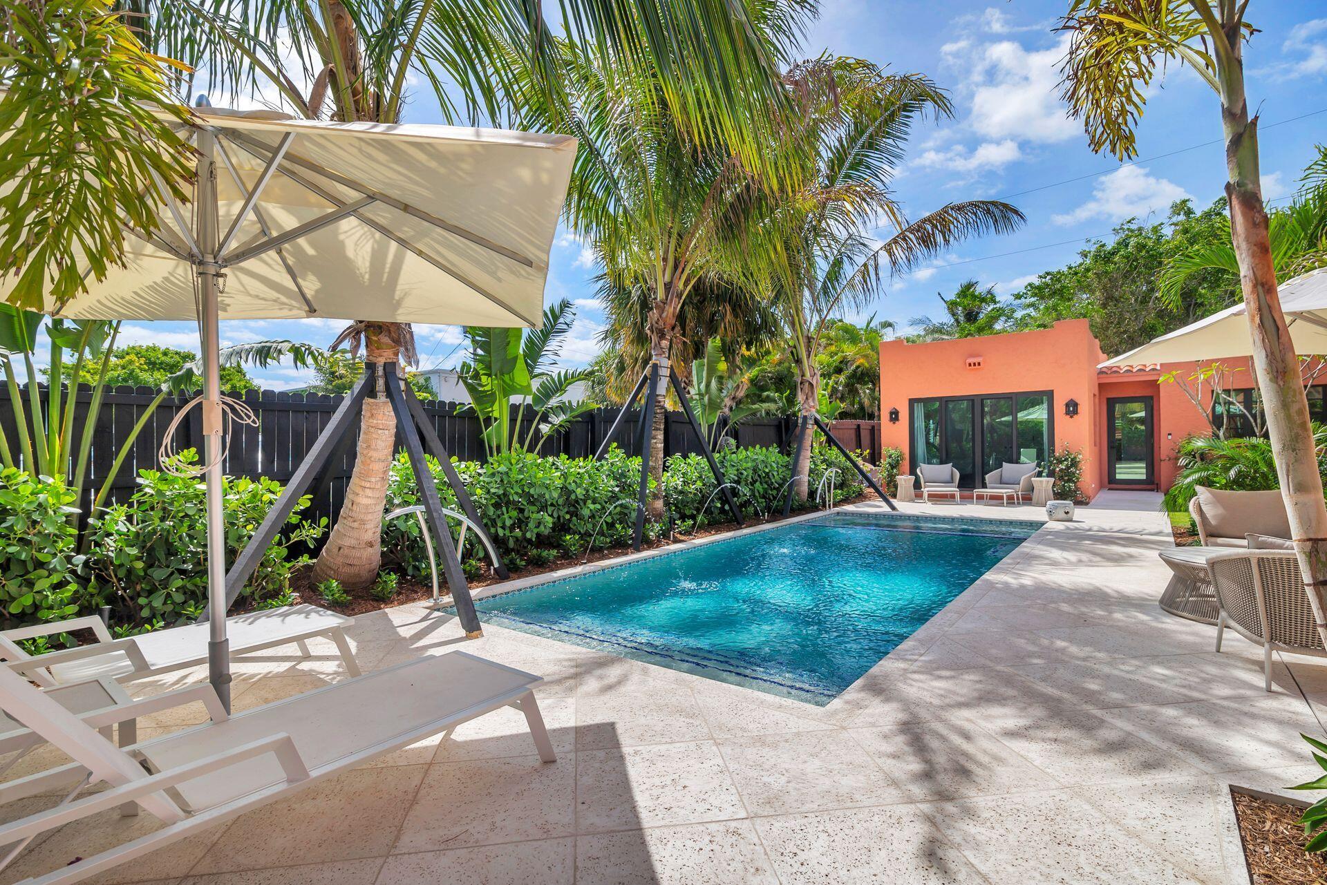 FLAMINGO PARK - Residential