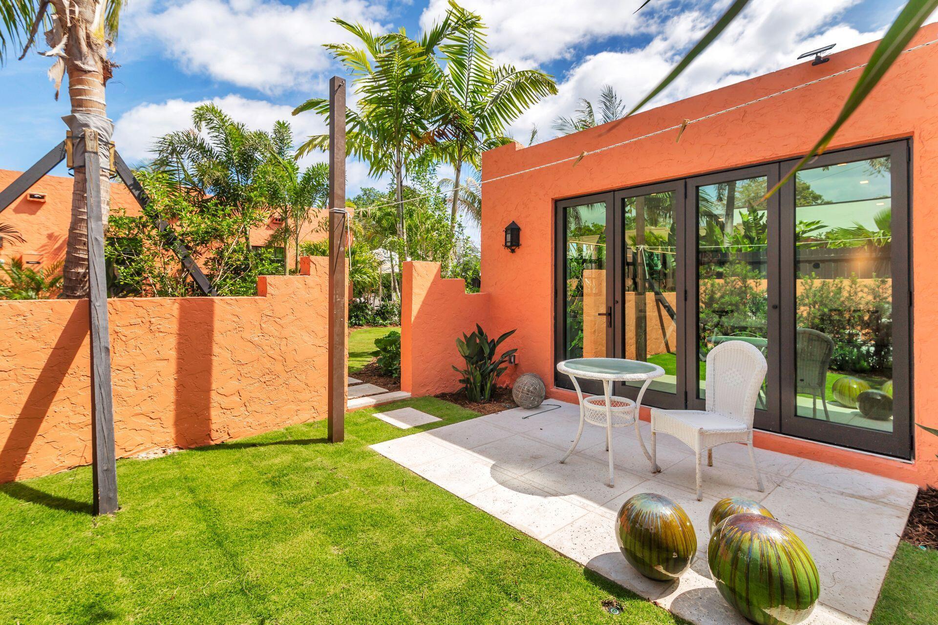 FLAMINGO PARK - Residential