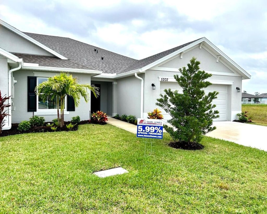Photo of 5109 Modeno Street, Fort Pierce, FL 34951 (MLS # R10943323)