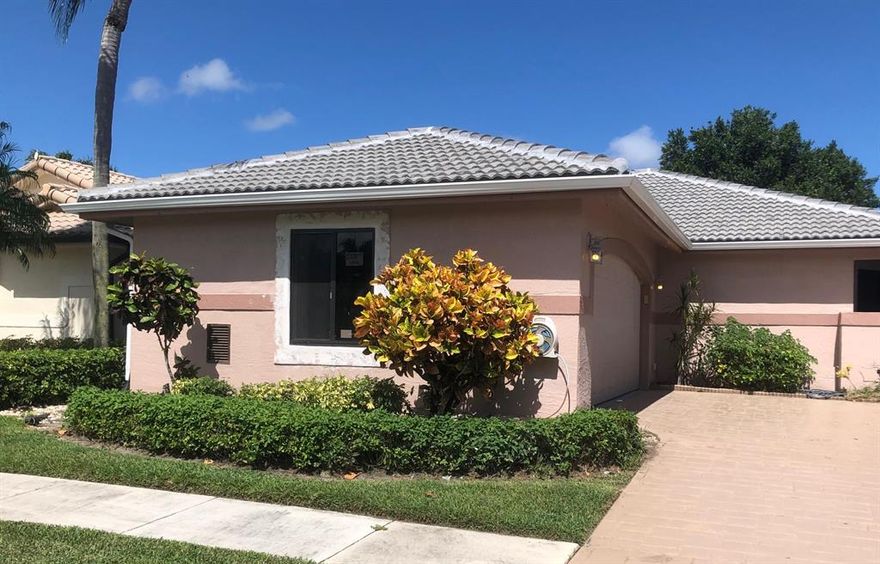 RECENTLY REMODELED MOST SOUGHT AFTER 3 BEDROOM 3 BATH MODEL CLOSE TO THE CLUB HOUSE ACROSS THE STREET FROM THE COMMUNITY POOL, ON LAKE, WITH PATIO FACING SOUTHEAST WONDERFUL BREEZES FROM THE EAST.  MEMBERSHIP IS REQUIRED. PROFESSIONAL PHOTOS COMING SOON!