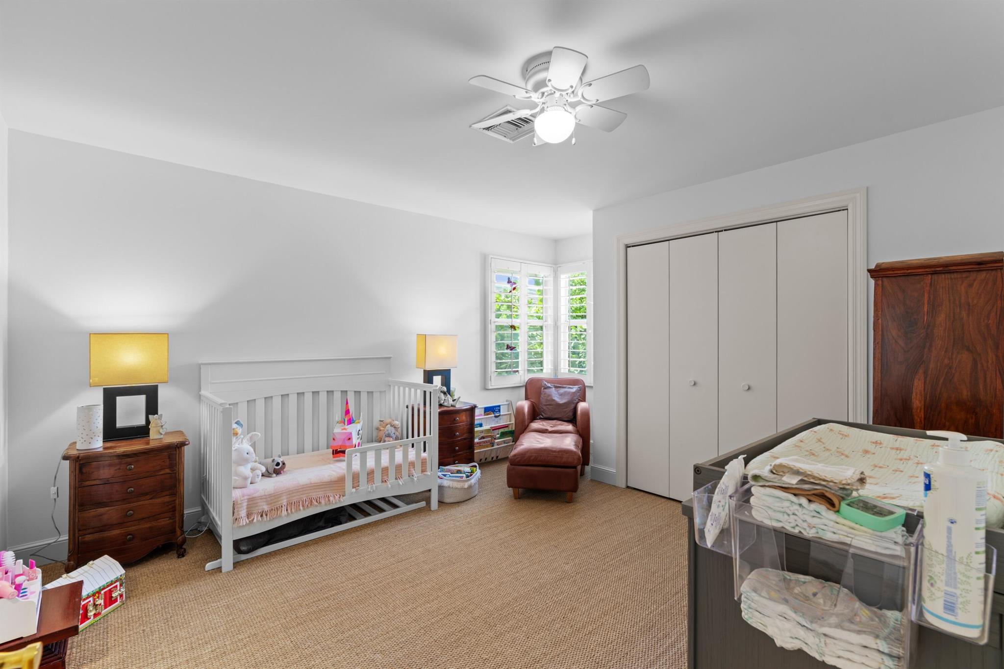 TROPICAL SHORES - Residential