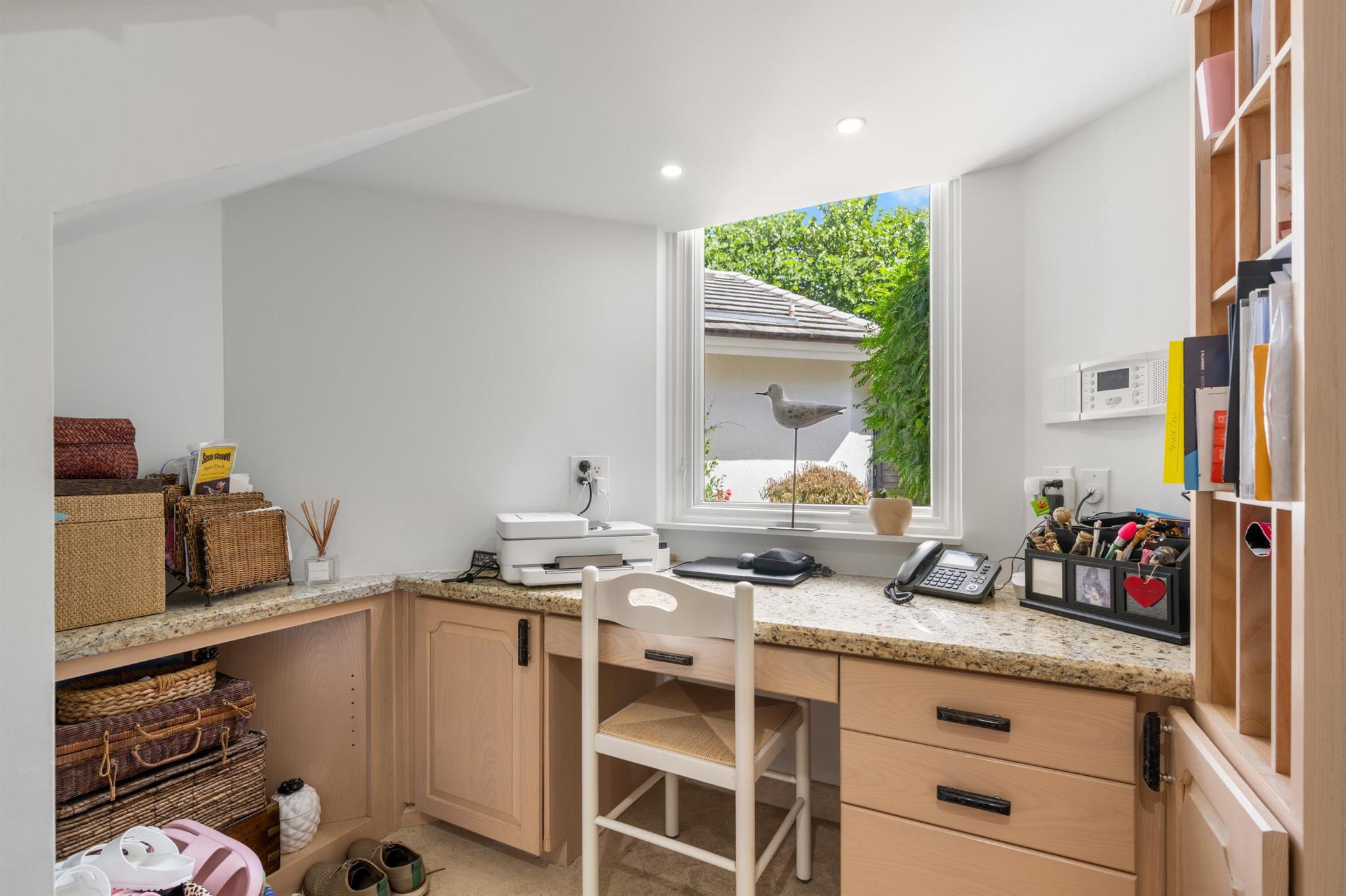 TROPICAL SHORES - Residential